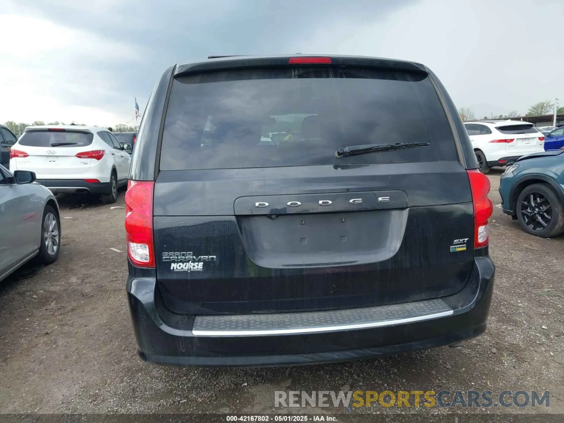 16 fotografías del automóvil dañado 2C4RDGCG2KR564111 DODGE GRAND CARAVAN 2019