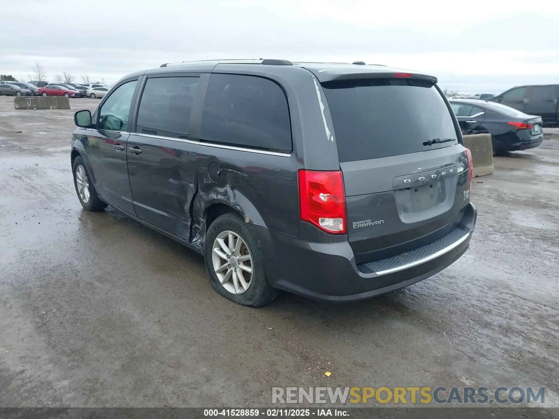 3 fotografías del automóvil dañado 2C4RDGCG3KR543221 DODGE GRAND CARAVAN 2019
