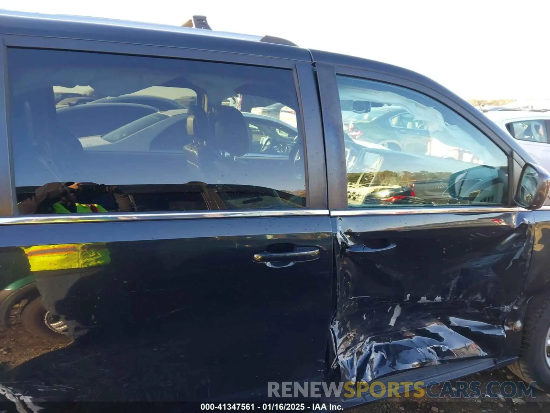 13 fotografías del automóvil dañado 2C4RDGCG3KR716798 DODGE GRAND CARAVAN 2019
