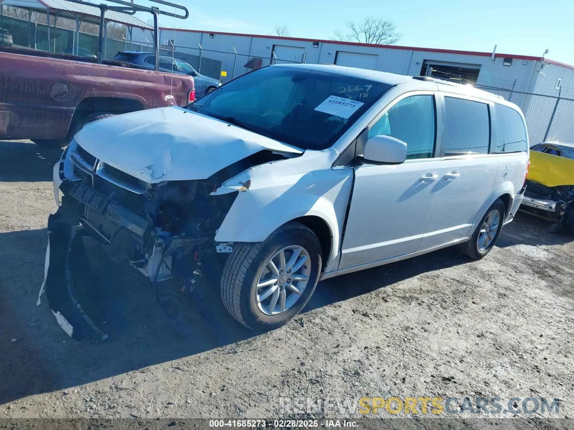 2 fotografías del automóvil dañado 2C4RDGCG3KR752667 DODGE GRAND CARAVAN 2019