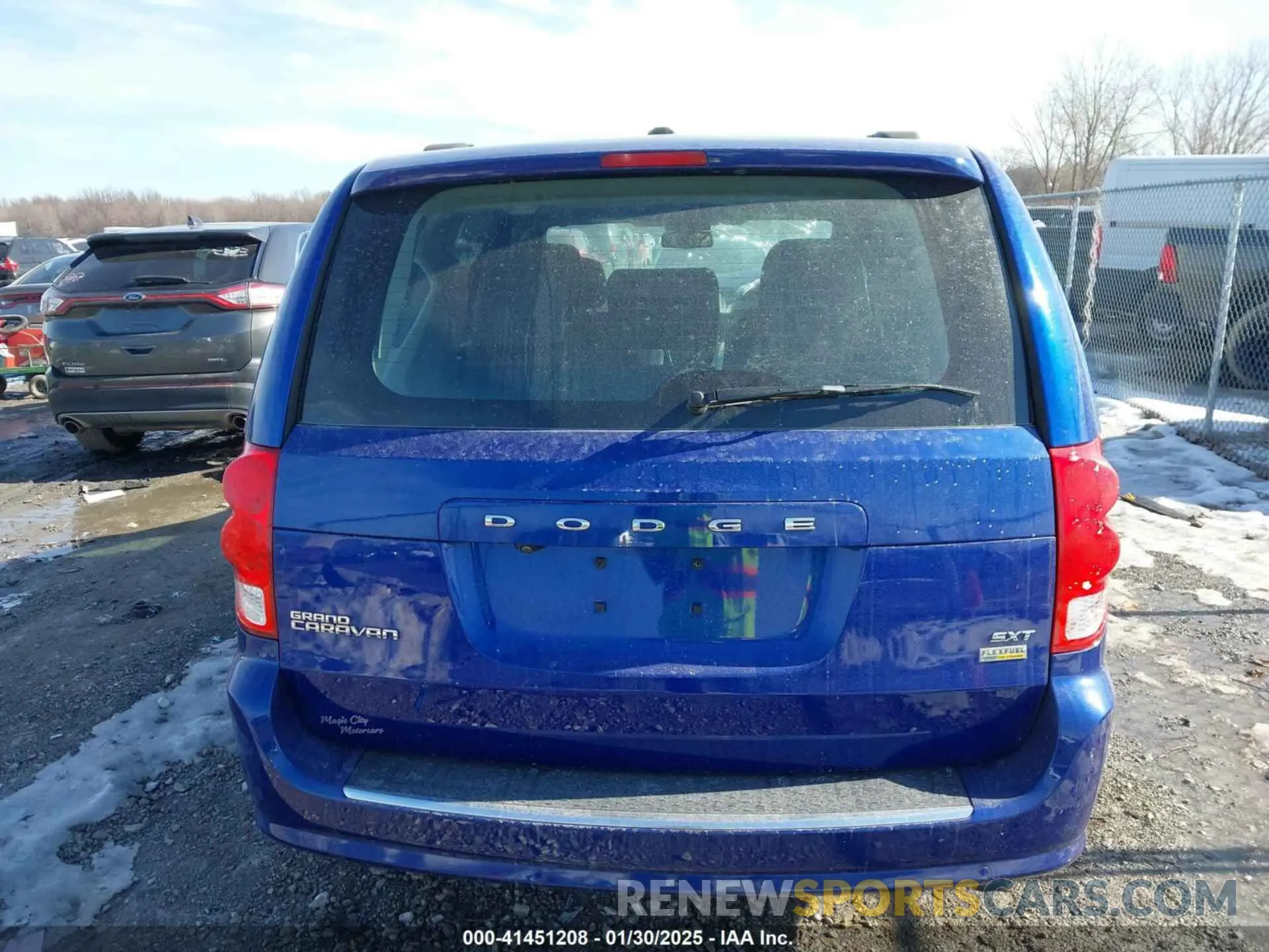 16 fotografías del automóvil dañado 2C4RDGCG3KR757271 DODGE GRAND CARAVAN 2019