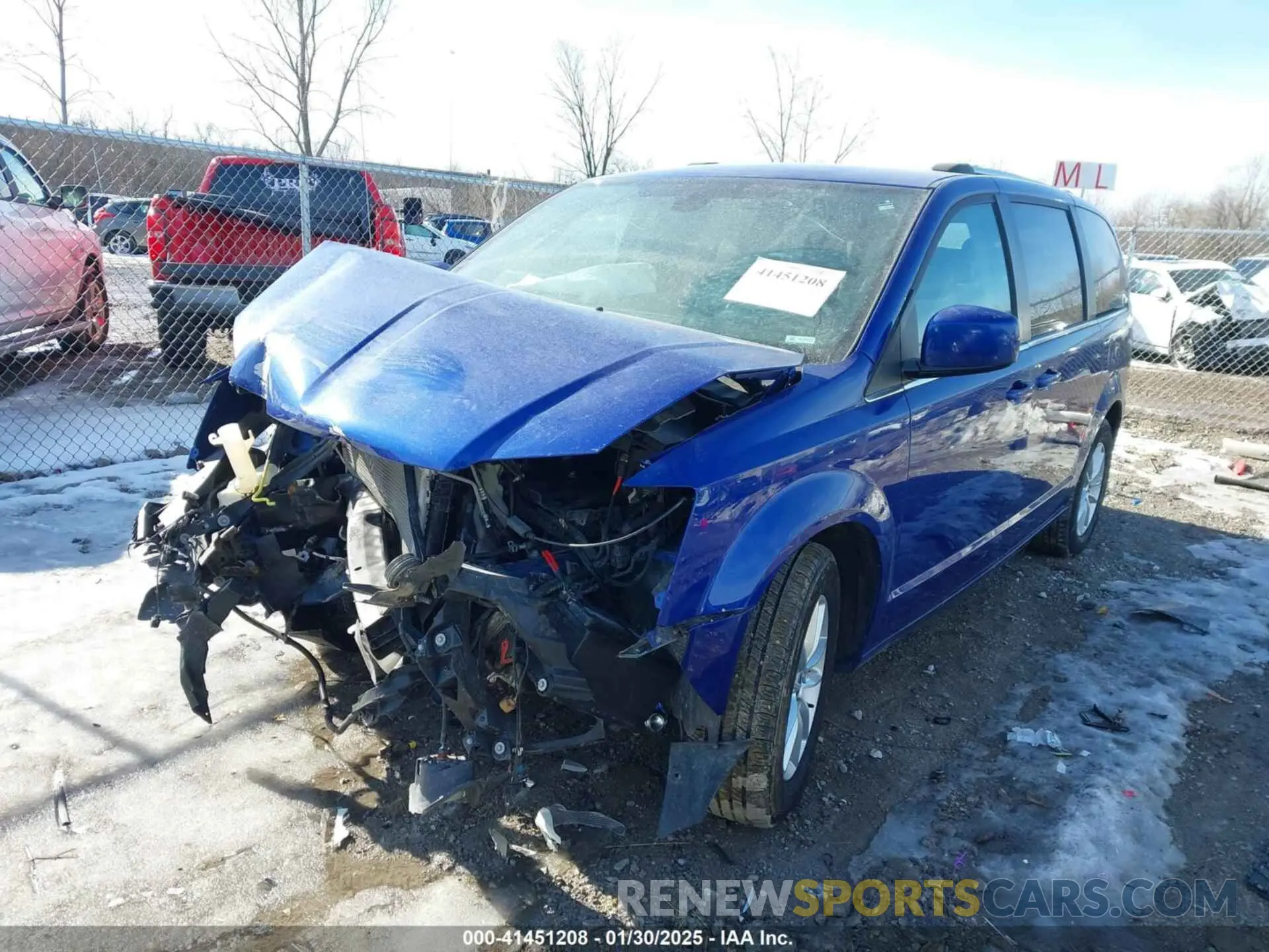 2 fotografías del automóvil dañado 2C4RDGCG3KR757271 DODGE GRAND CARAVAN 2019