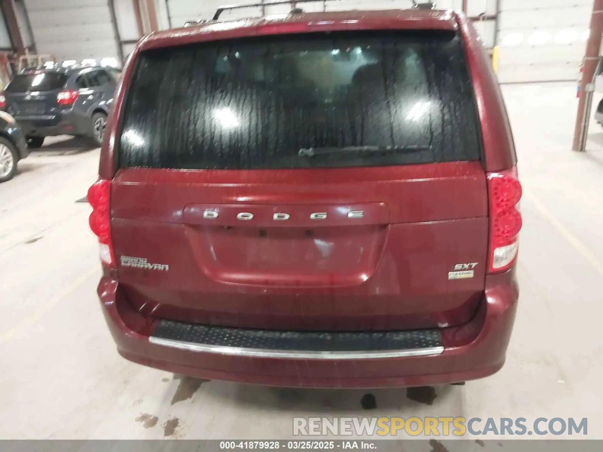 16 fotografías del automóvil dañado 2C4RDGCG4KR557659 DODGE GRAND CARAVAN 2019