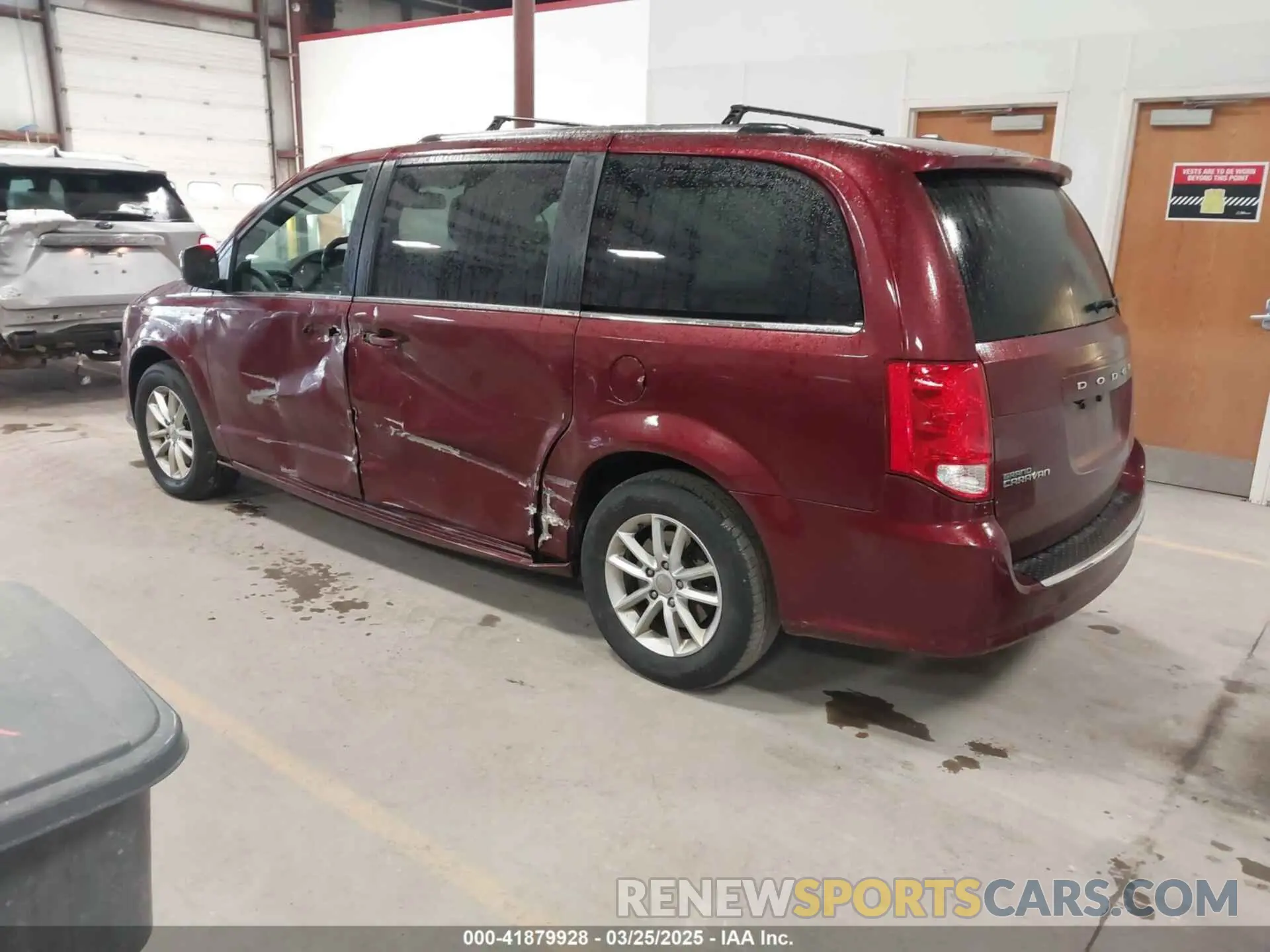 3 fotografías del automóvil dañado 2C4RDGCG4KR557659 DODGE GRAND CARAVAN 2019