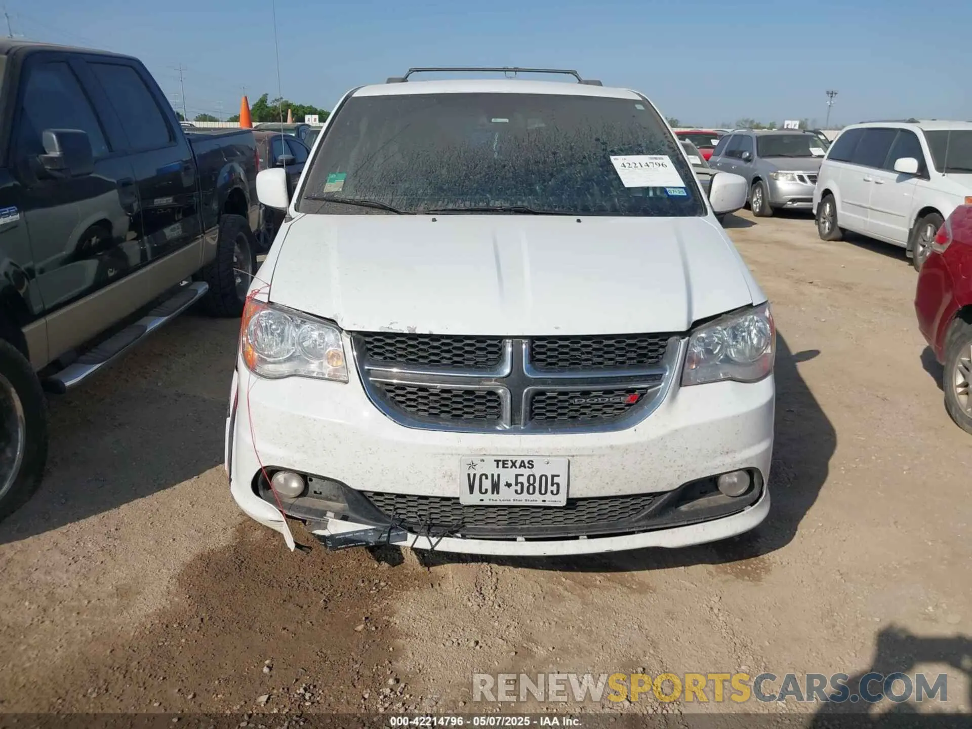 12 fotografías del automóvil dañado 2C4RDGCG4KR717670 DODGE GRAND CARAVAN 2019