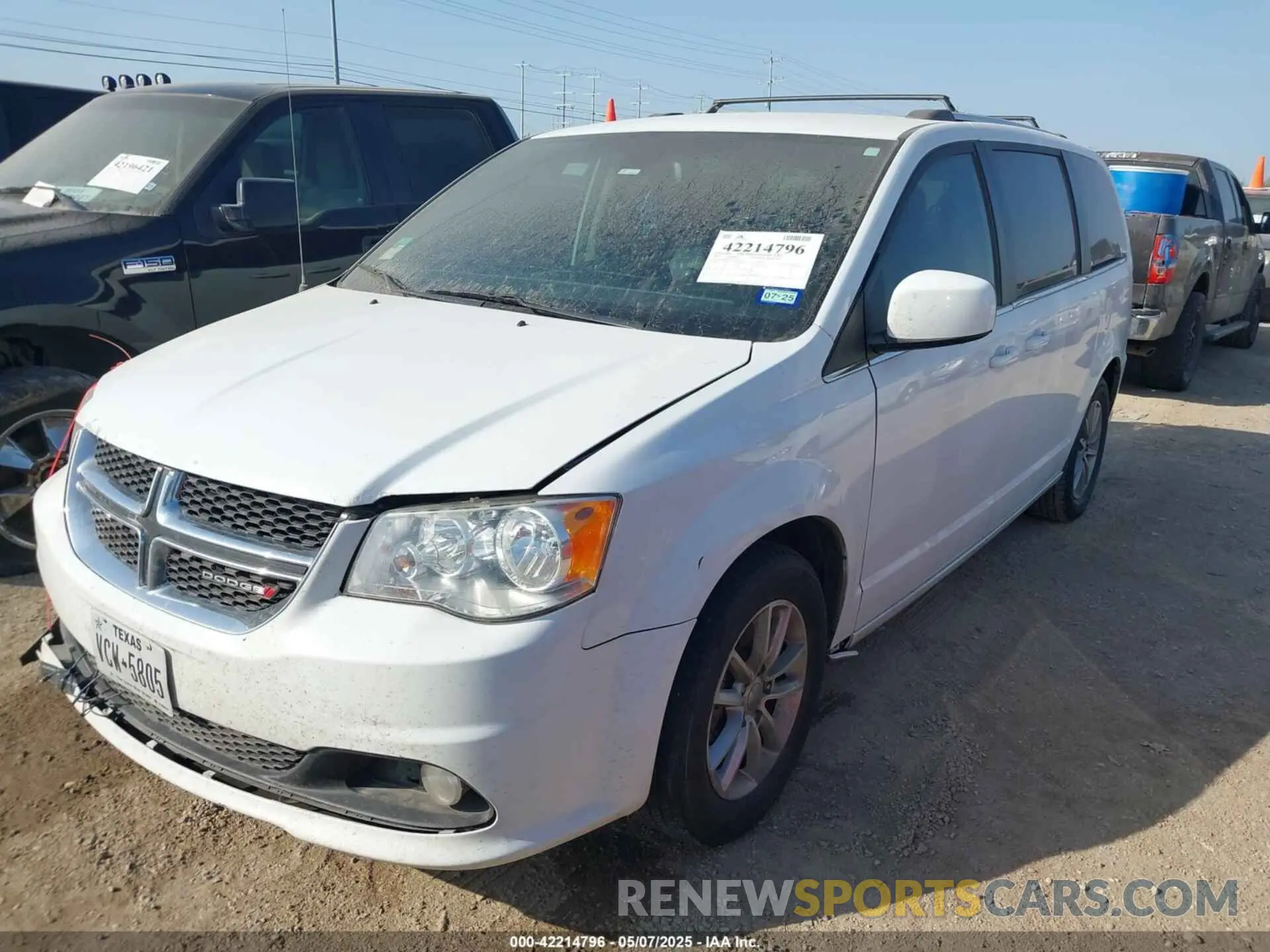 2 fotografías del automóvil dañado 2C4RDGCG4KR717670 DODGE GRAND CARAVAN 2019