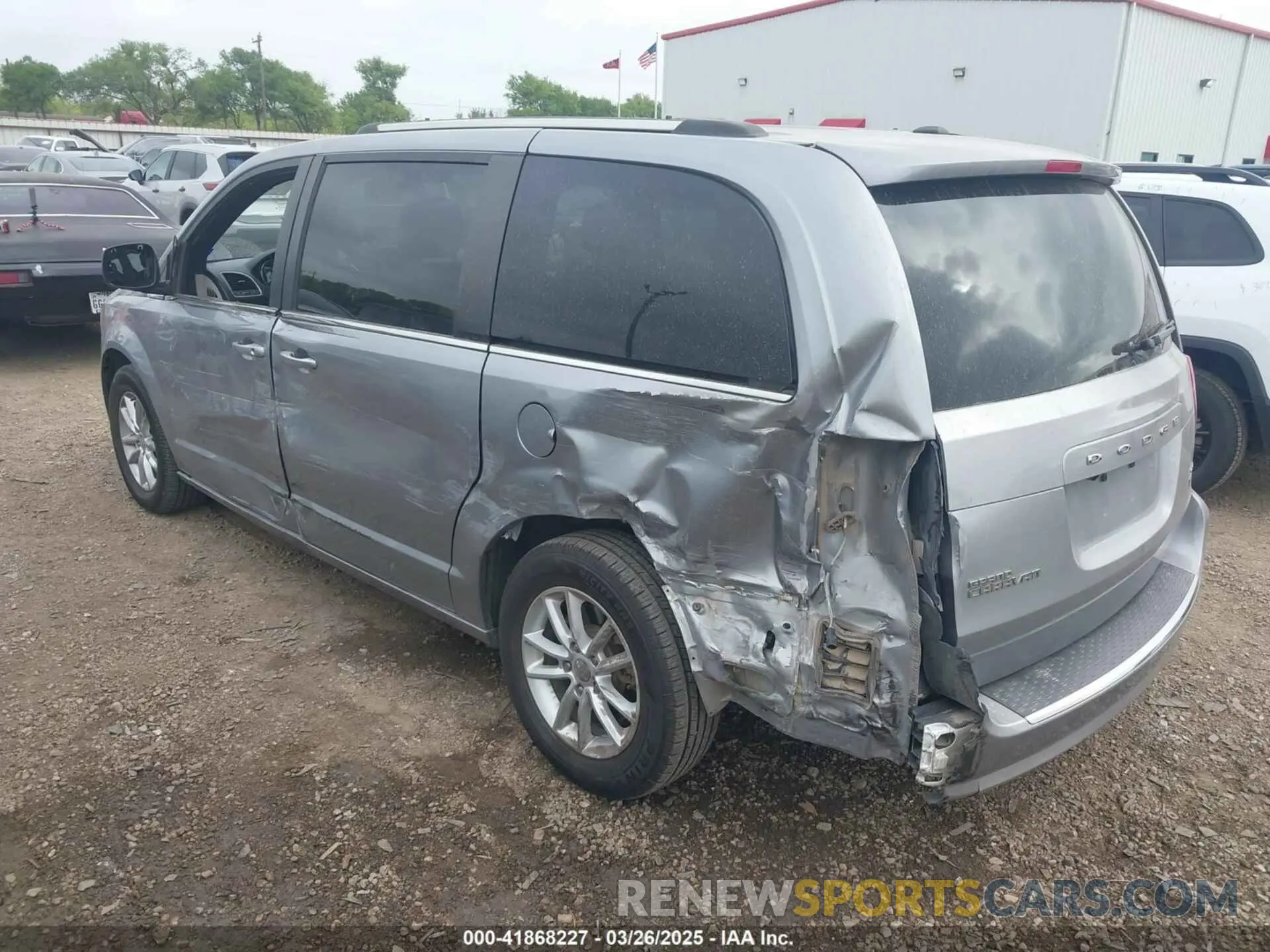 3 fotografías del automóvil dañado 2C4RDGCG4KR761524 DODGE GRAND CARAVAN 2019
