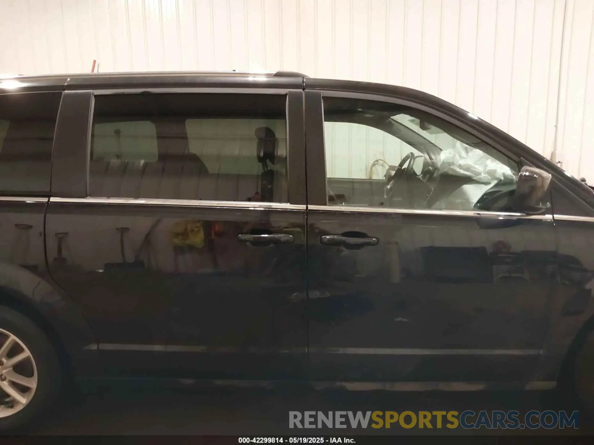 13 fotografías del automóvil dañado 2C4RDGCG5KR519776 DODGE GRAND CARAVAN 2019