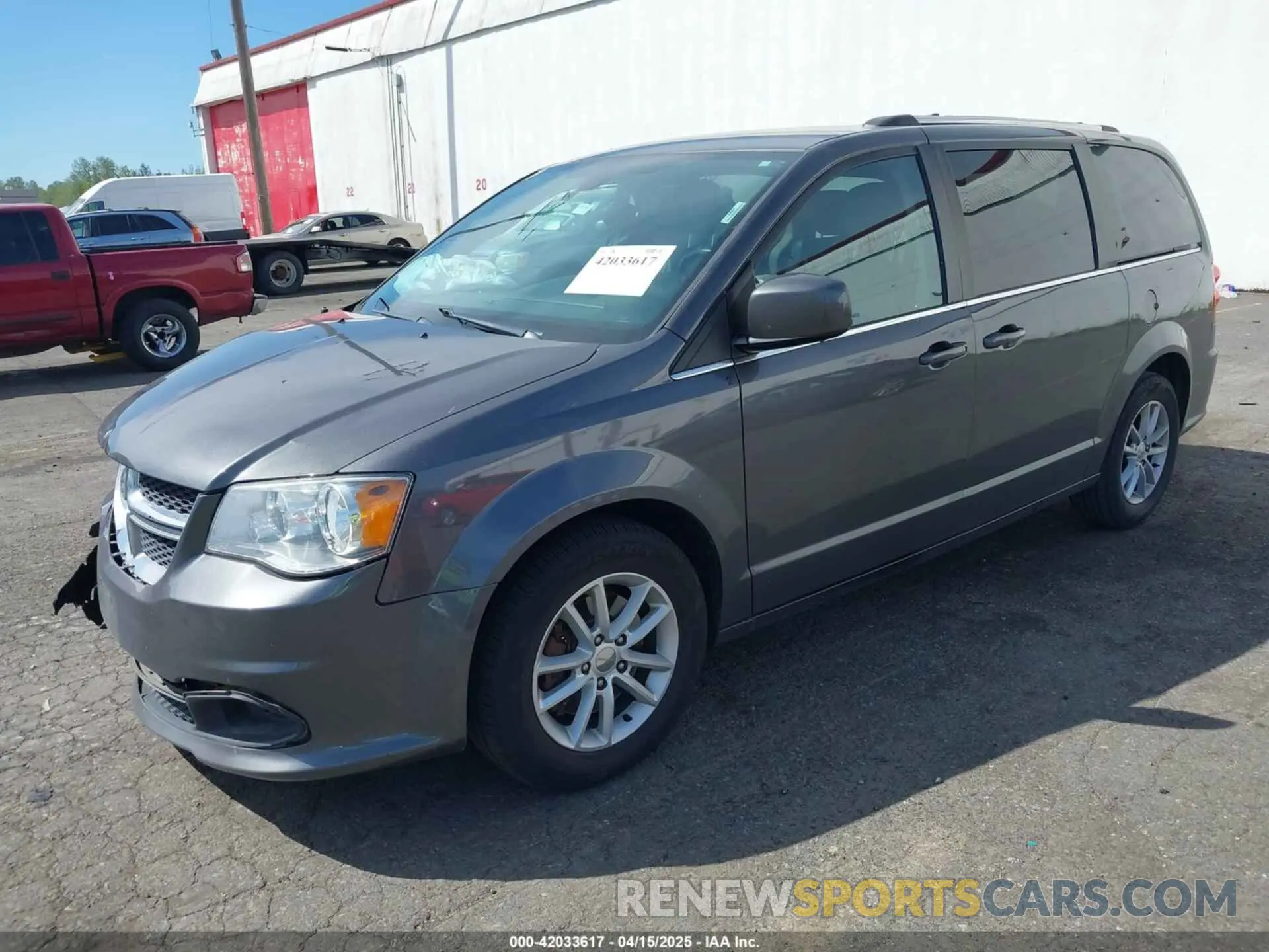 2 fotografías del automóvil dañado 2C4RDGCG5KR758602 DODGE GRAND CARAVAN 2019
