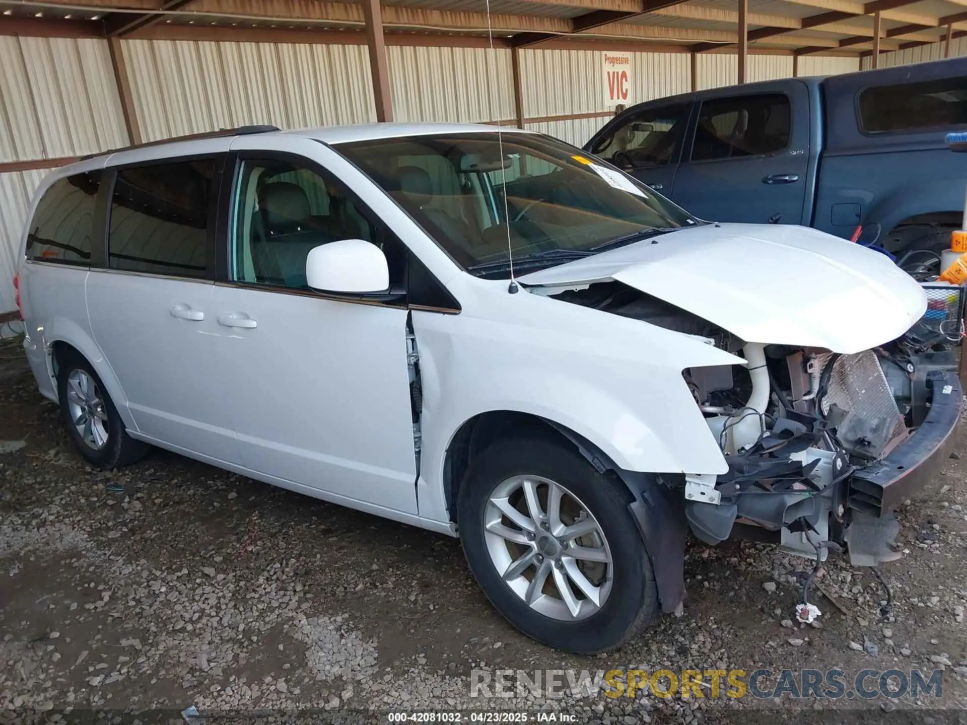 18 fotografías del automóvil dañado 2C4RDGCG7KR677214 DODGE GRAND CARAVAN 2019