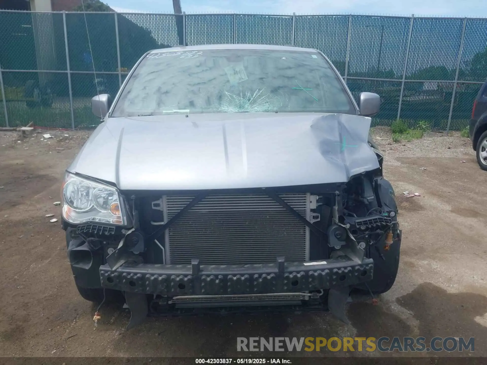 13 fotografías del automóvil dañado 2C4RDGCG7KR716495 DODGE GRAND CARAVAN 2019