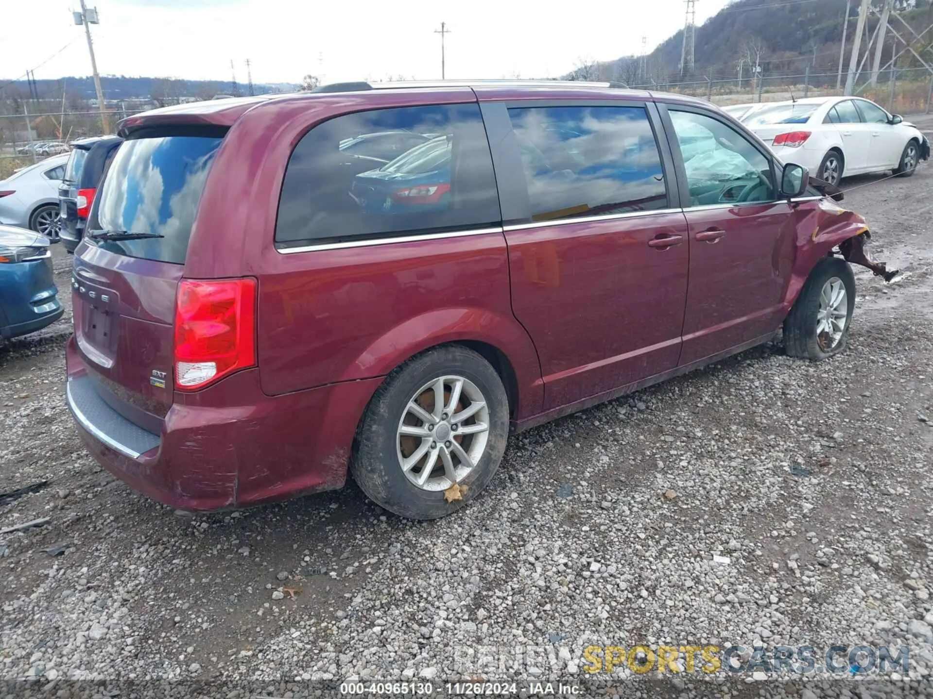 4 fotografías del automóvil dañado 2C4RDGCG7KR736536 DODGE GRAND CARAVAN 2019