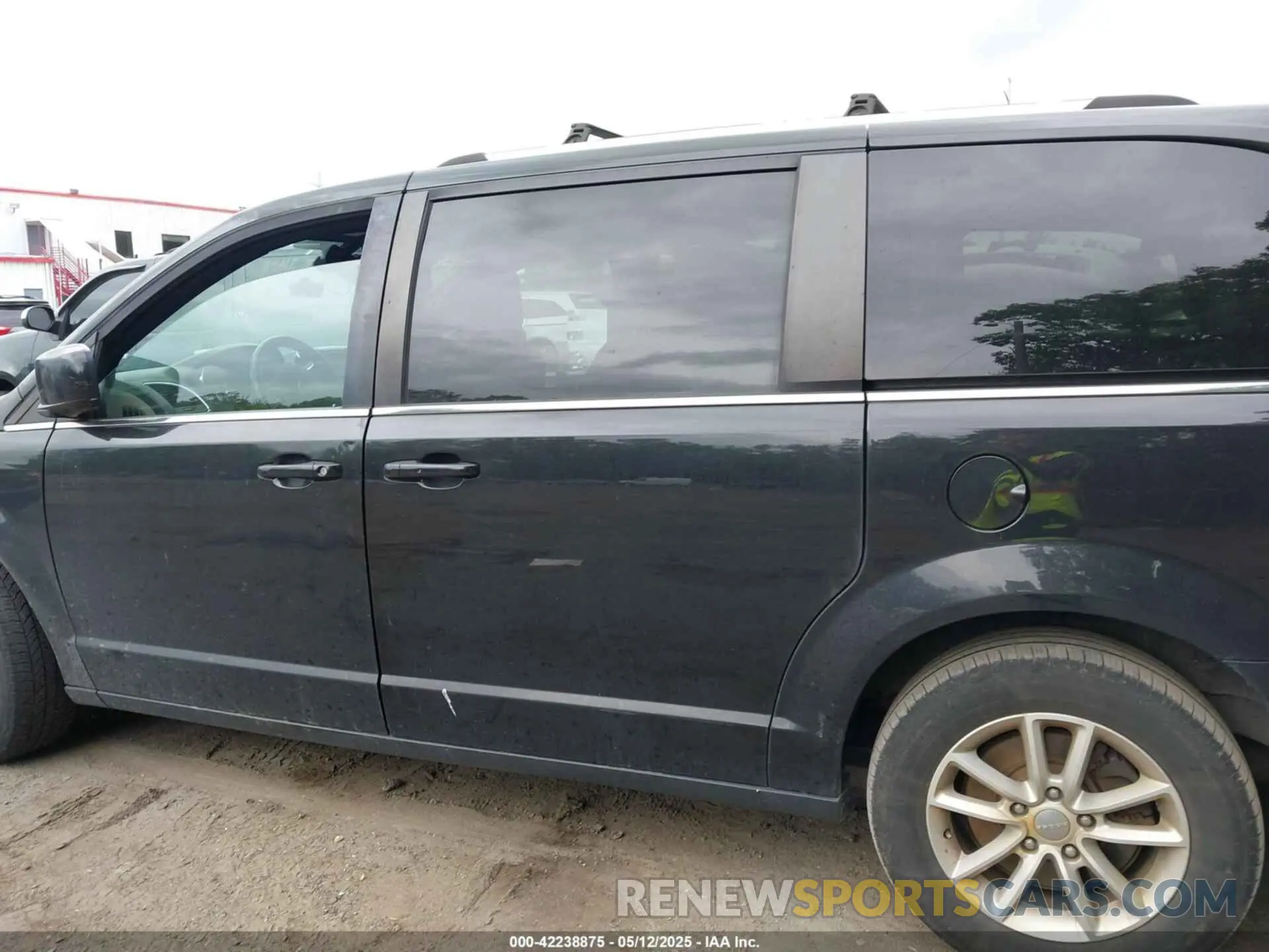 14 fotografías del automóvil dañado 2C4RDGCG7KR752851 DODGE GRAND CARAVAN 2019