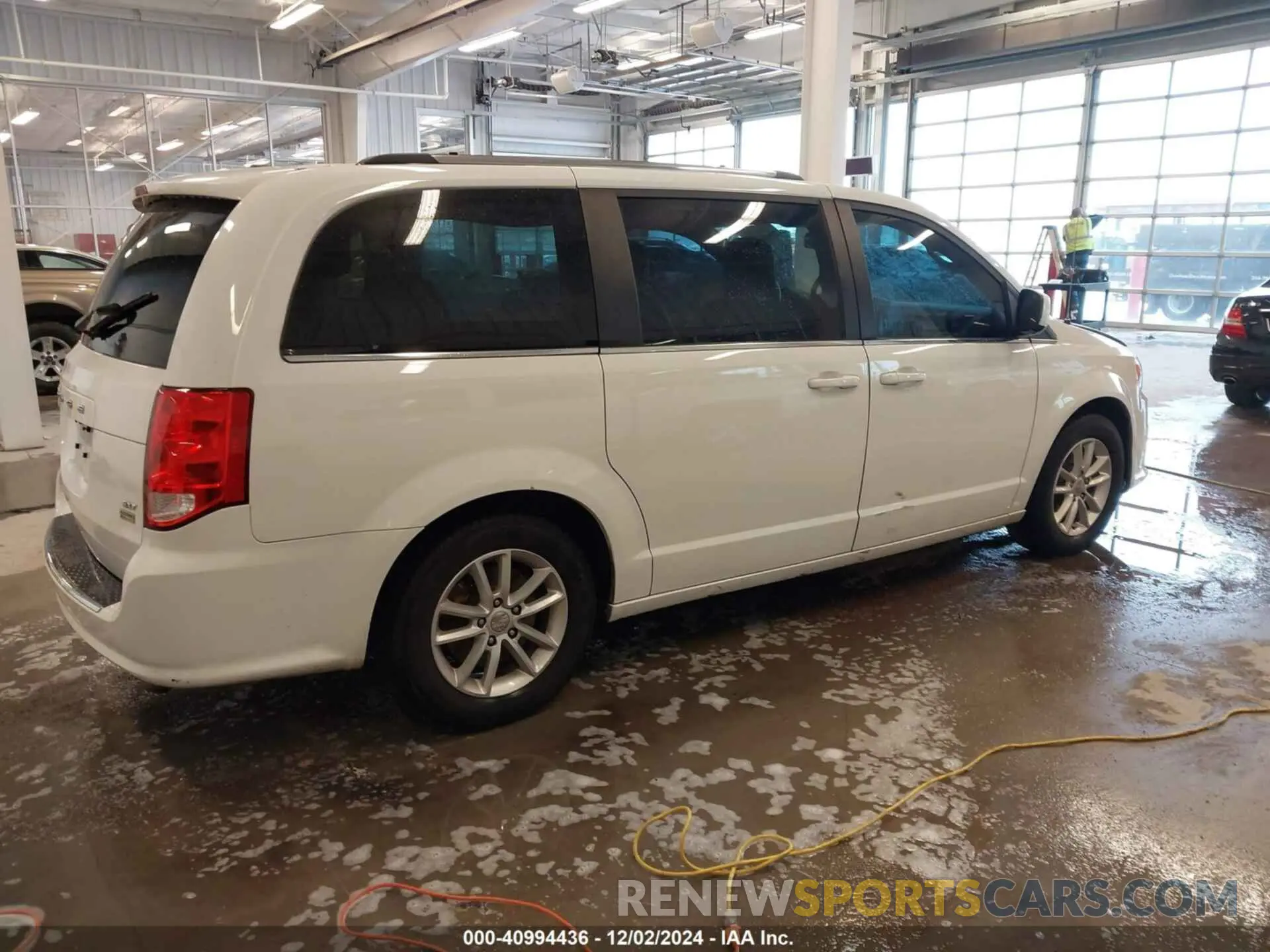 13 fotografías del automóvil dañado 2C4RDGCG8KR595556 DODGE GRAND CARAVAN 2019