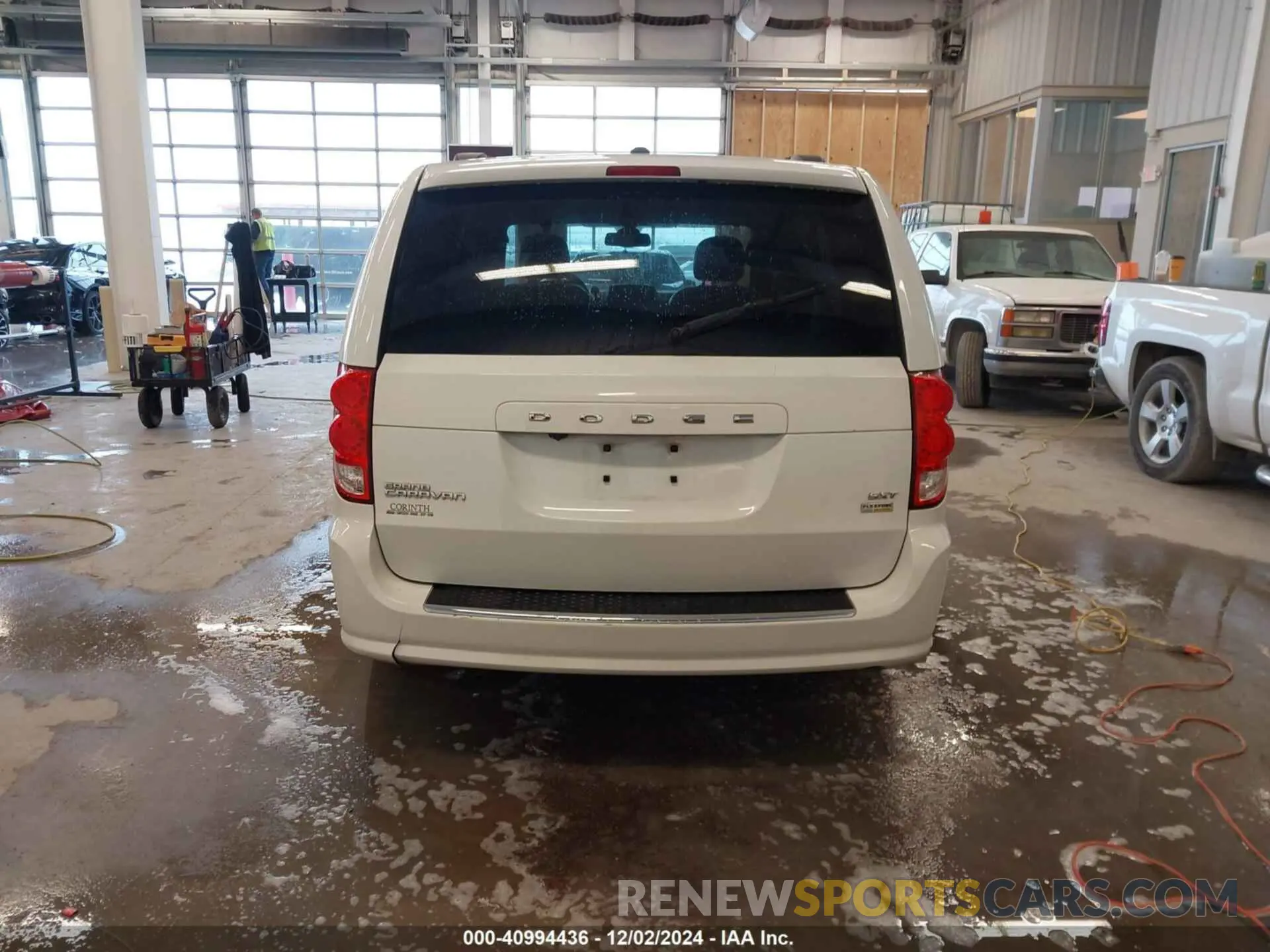 16 fotografías del automóvil dañado 2C4RDGCG8KR595556 DODGE GRAND CARAVAN 2019