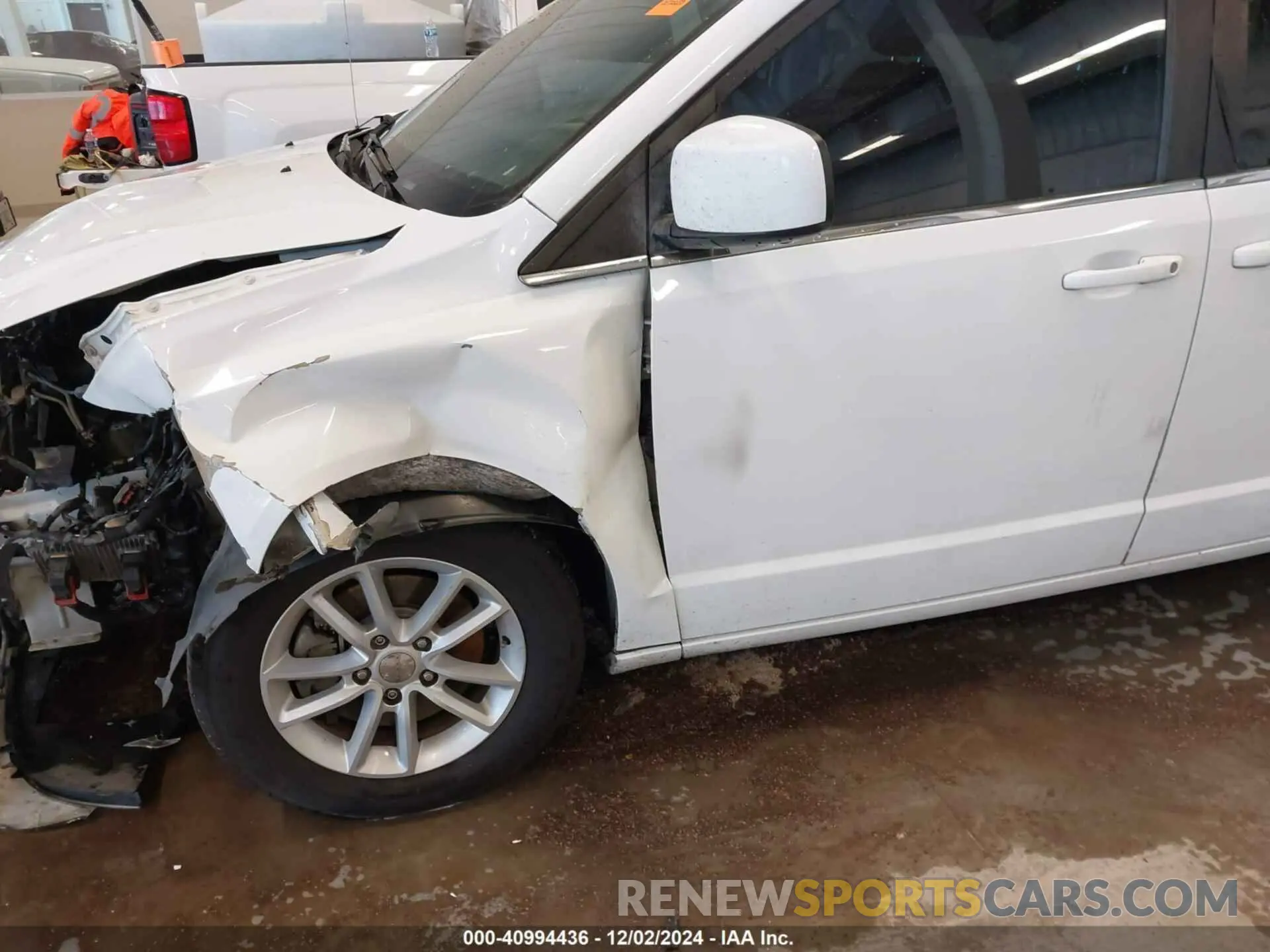 20 fotografías del automóvil dañado 2C4RDGCG8KR595556 DODGE GRAND CARAVAN 2019