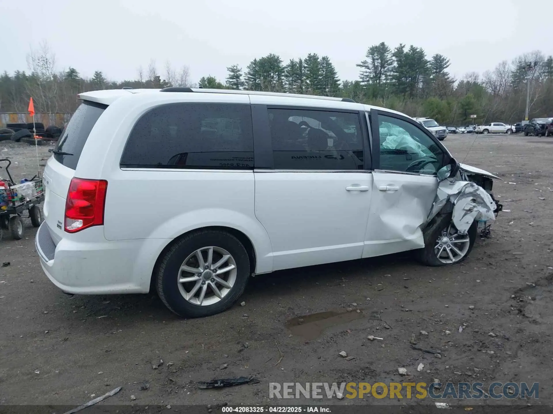 12 fotografías del automóvil dañado 2C4RDGCG8KR674967 DODGE GRAND CARAVAN 2019