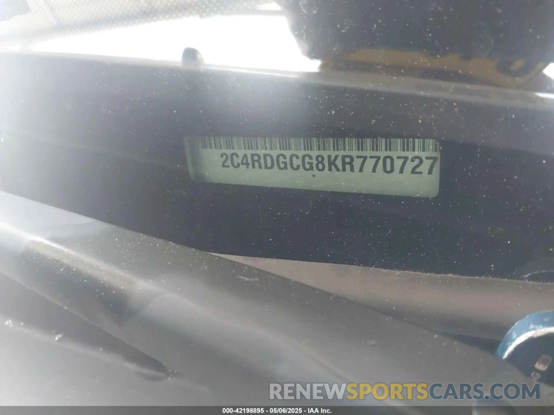 9 fotografías del automóvil dañado 2C4RDGCG8KR770727 DODGE GRAND CARAVAN 2019