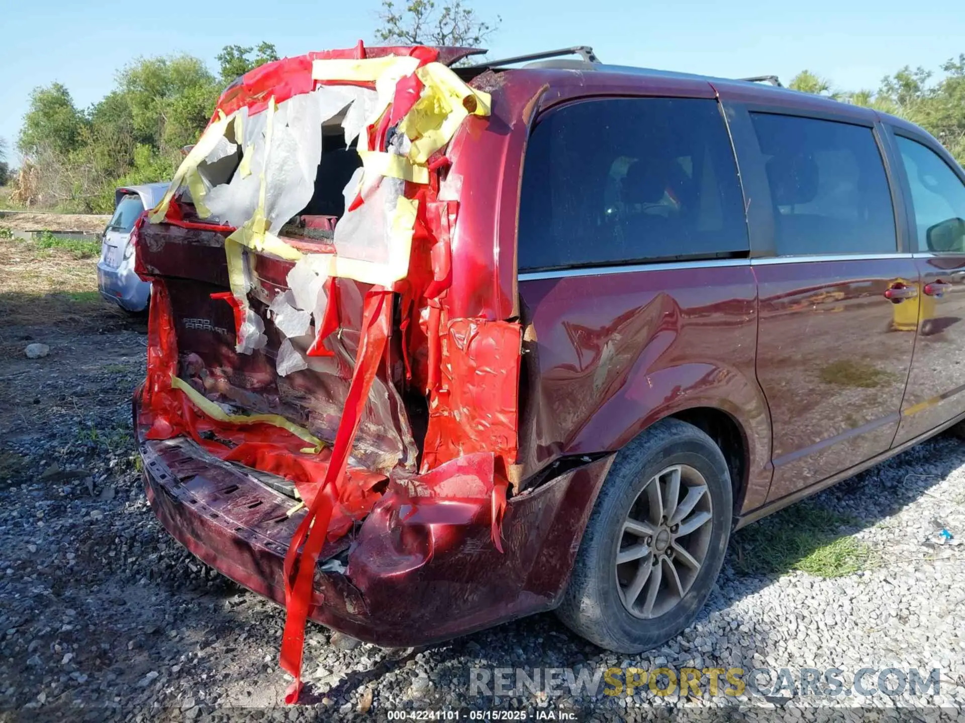 18 fotografías del automóvil dañado 2C4RDGCG9KR542185 DODGE GRAND CARAVAN 2019