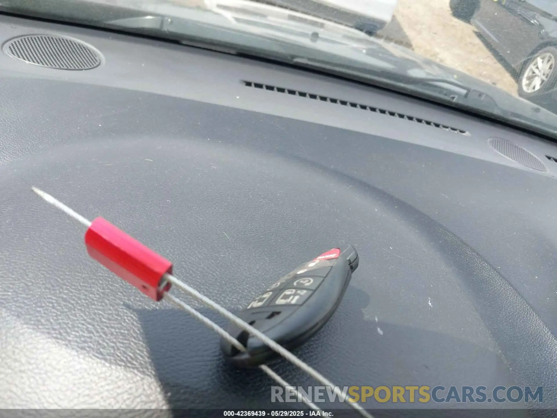 11 fotografías del automóvil dañado 2C4RDGCG9KR563862 DODGE GRAND CARAVAN 2019