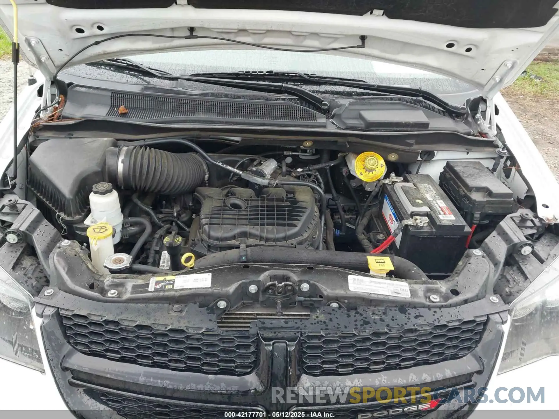 10 fotografías del automóvil dañado 2C4RDGCG9KR602580 DODGE GRAND CARAVAN 2019