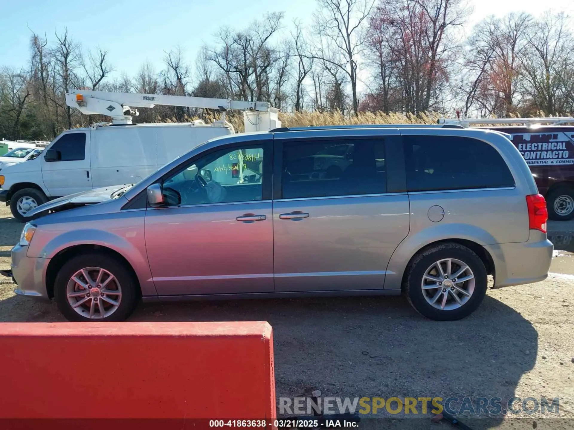 15 fotografías del automóvil dañado 2C4RDGCG9KR761325 DODGE GRAND CARAVAN 2019