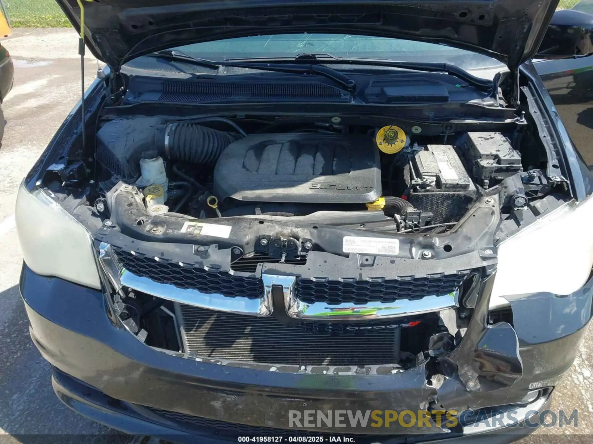 10 fotografías del automóvil dañado 2C4RDGCG9KR774978 DODGE GRAND CARAVAN 2019
