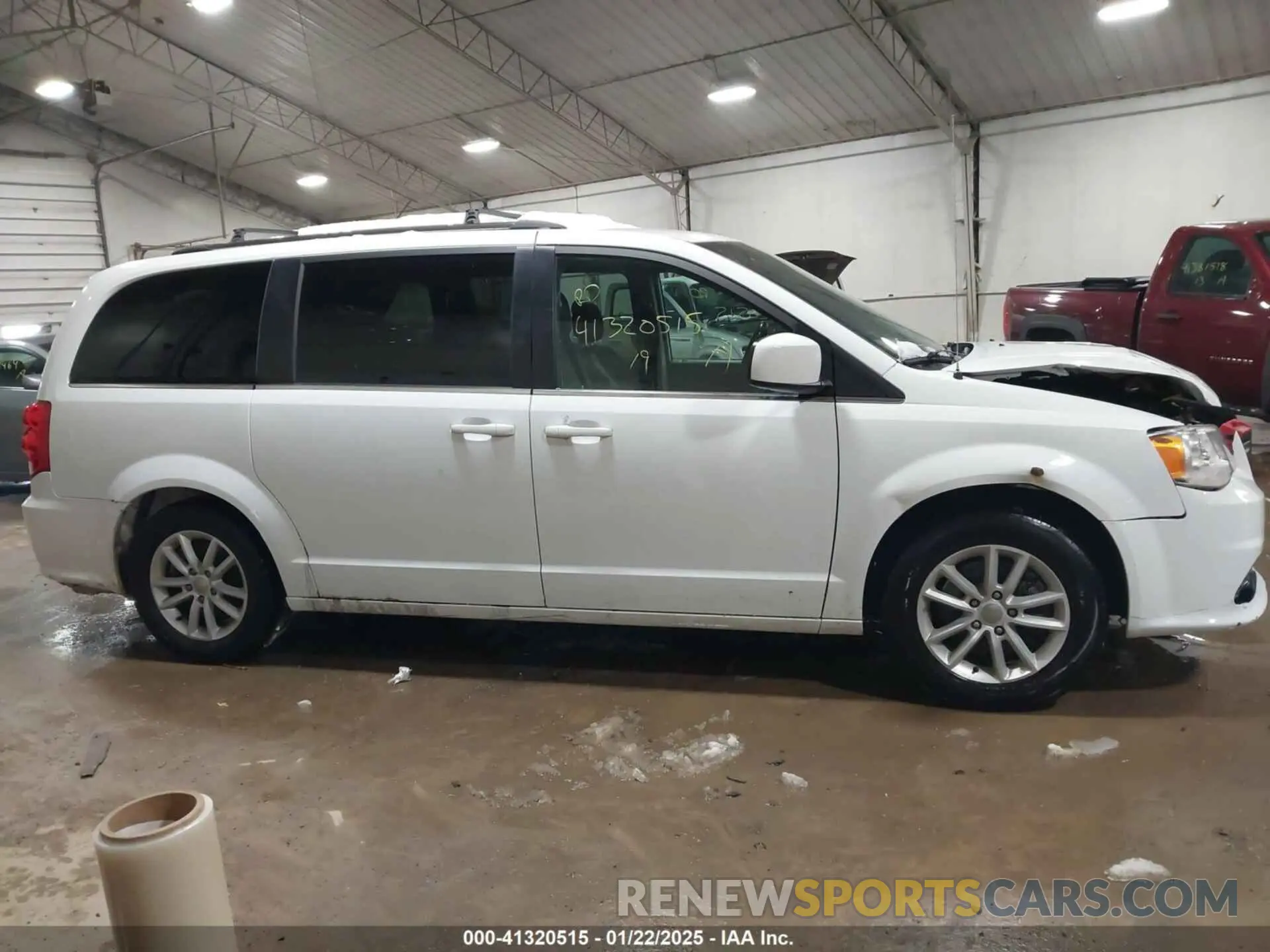 13 fotografías del automóvil dañado 2C4RDGCGXKR591430 DODGE GRAND CARAVAN 2019