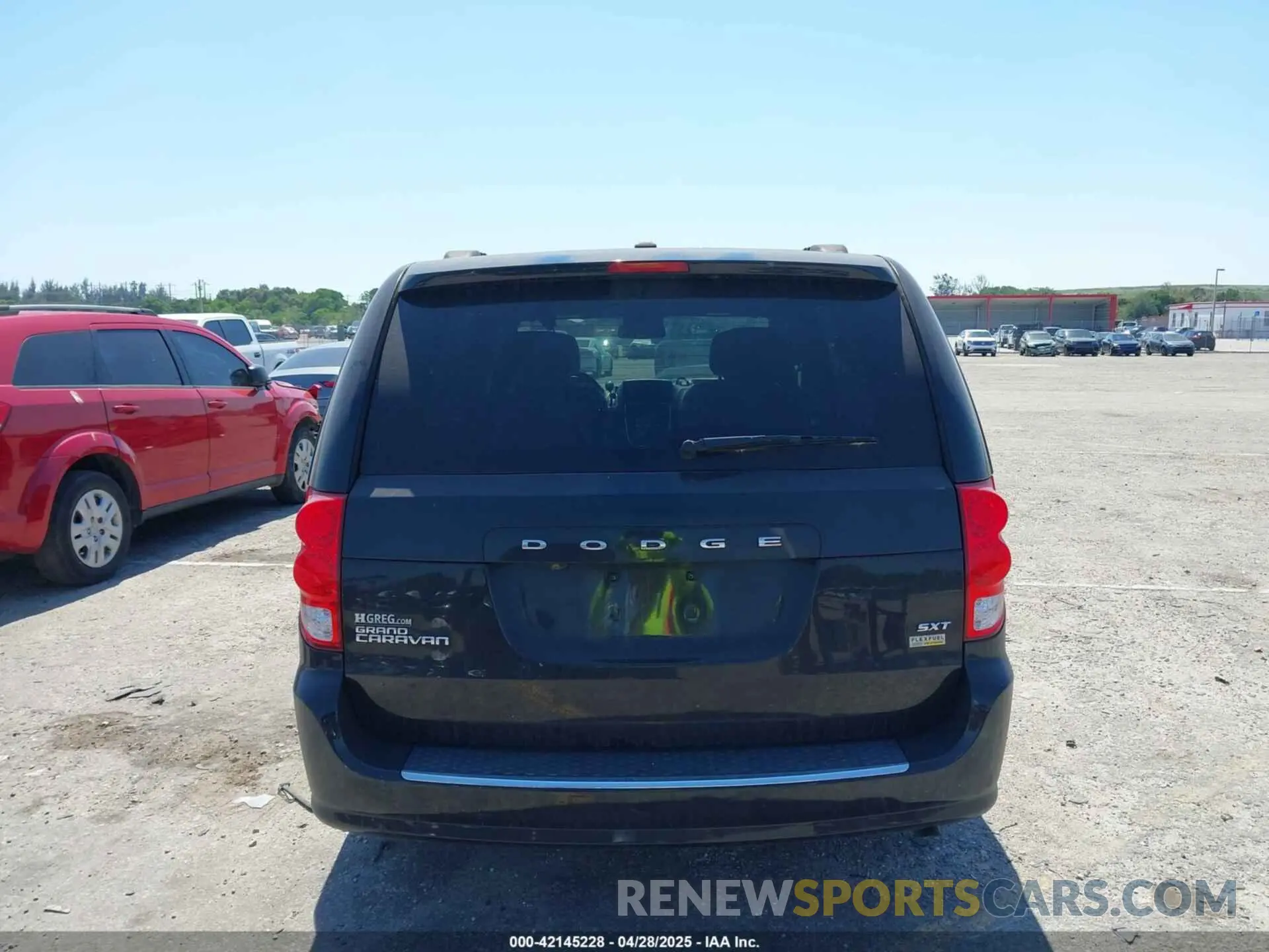 16 fotografías del automóvil dañado 2C4RDGCGXKR743304 DODGE GRAND CARAVAN 2019