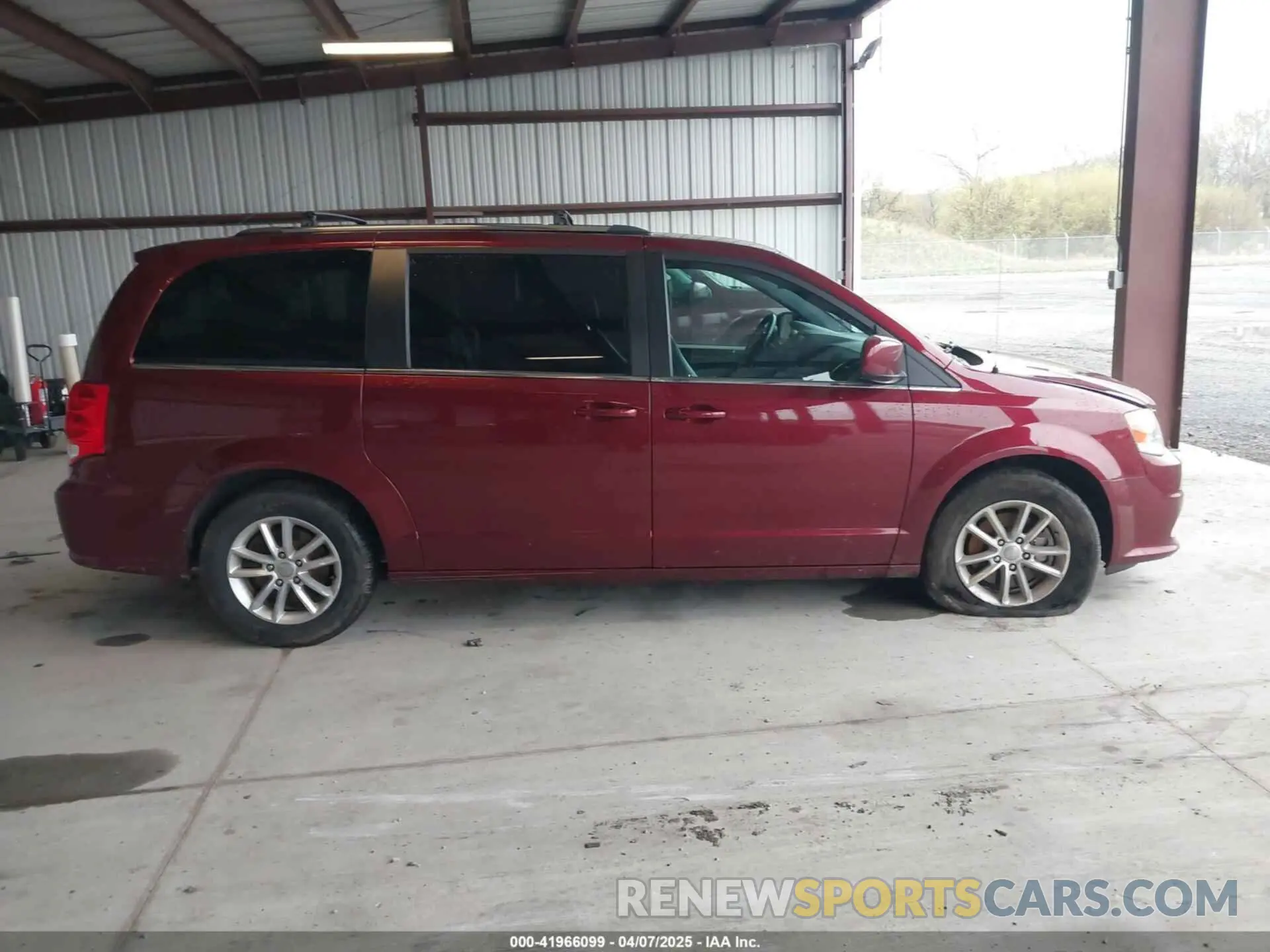 13 fotografías del automóvil dañado 2C4RDGCGXKR759292 DODGE GRAND CARAVAN 2019
