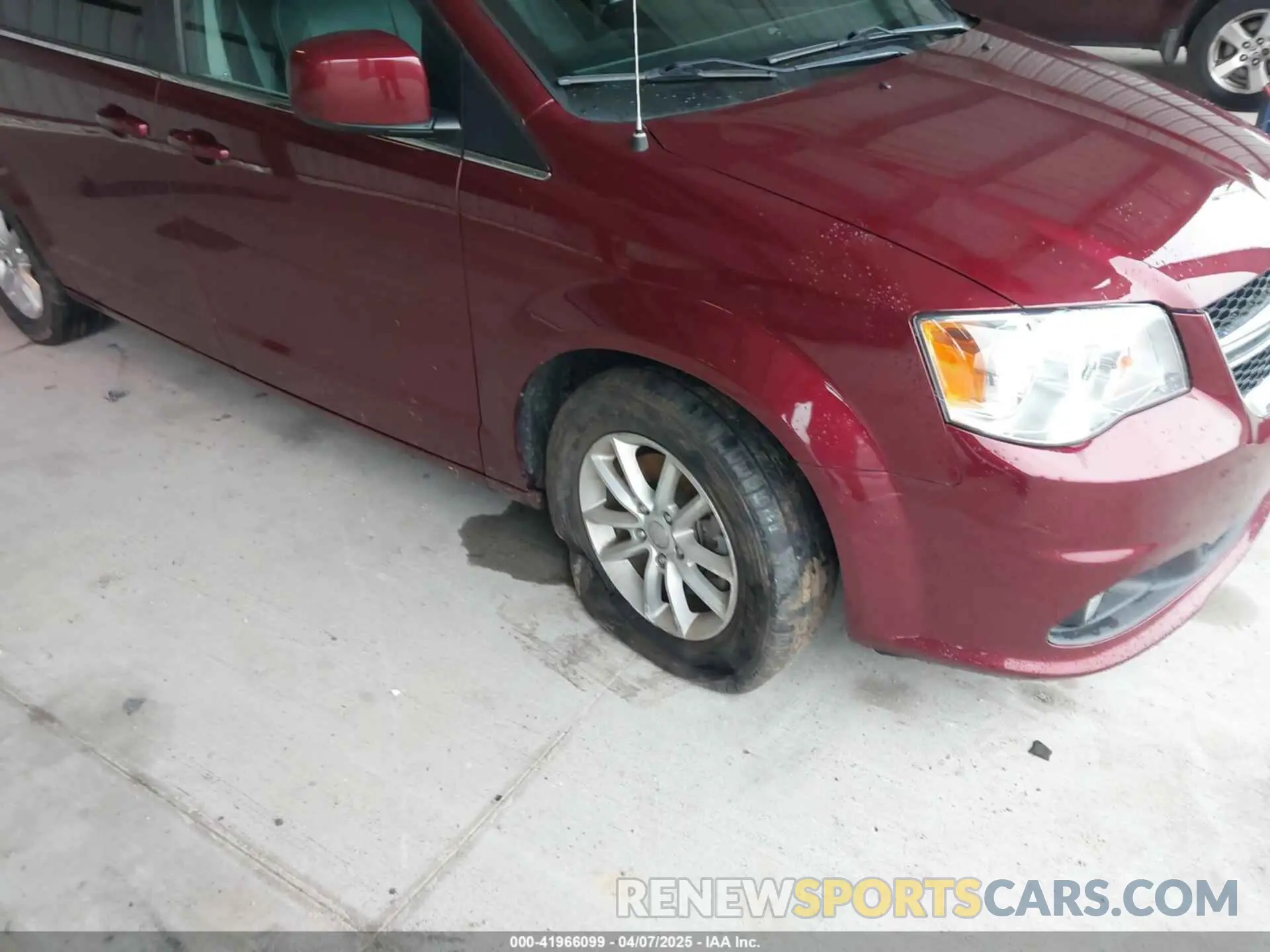 6 fotografías del automóvil dañado 2C4RDGCGXKR759292 DODGE GRAND CARAVAN 2019