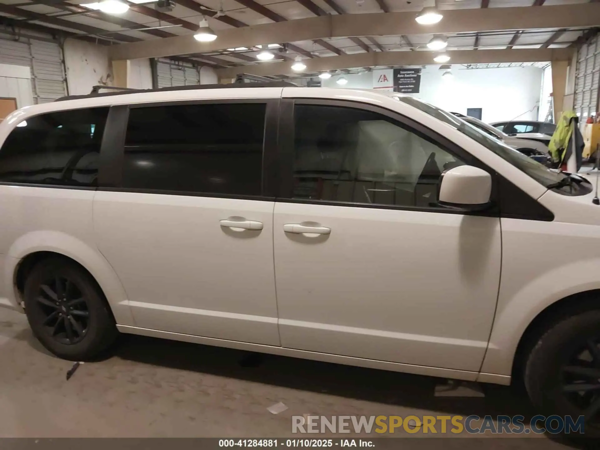 12 fotografías del automóvil dañado 2C4RDGEG0KR787101 DODGE GRAND CARAVAN 2019