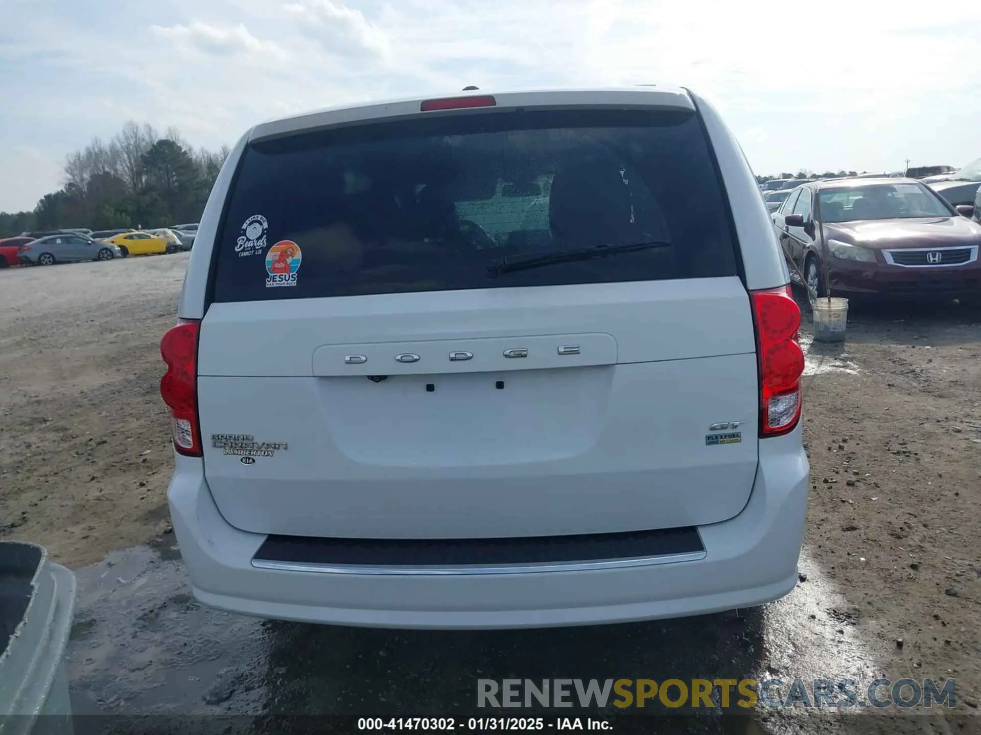 16 fotografías del automóvil dañado 2C4RDGEG1KR622884 DODGE GRAND CARAVAN 2019