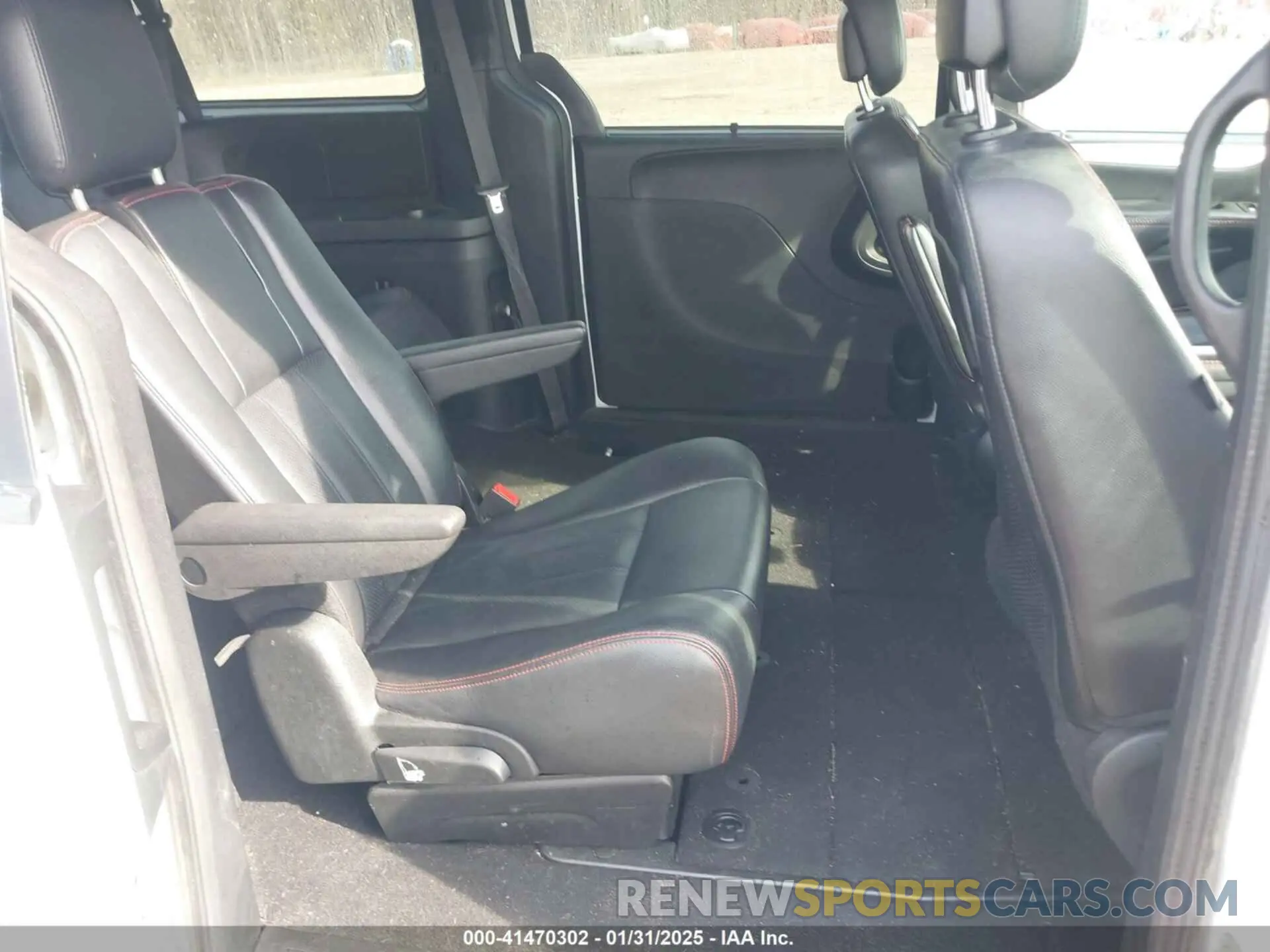 8 fotografías del automóvil dañado 2C4RDGEG1KR622884 DODGE GRAND CARAVAN 2019