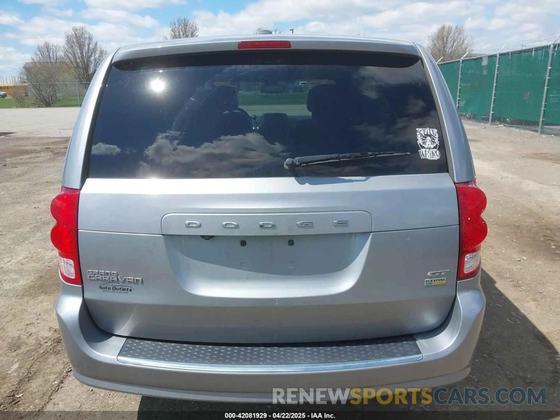 16 fotografías del automóvil dañado 2C4RDGEG1KR760764 DODGE GRAND CARAVAN 2019