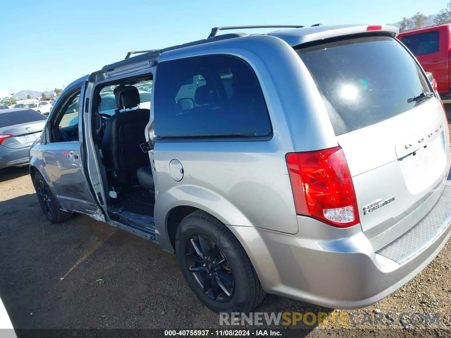 15 fotografías del automóvil dañado 2C4RDGEG1KR784109 DODGE GRAND CARAVAN 2019