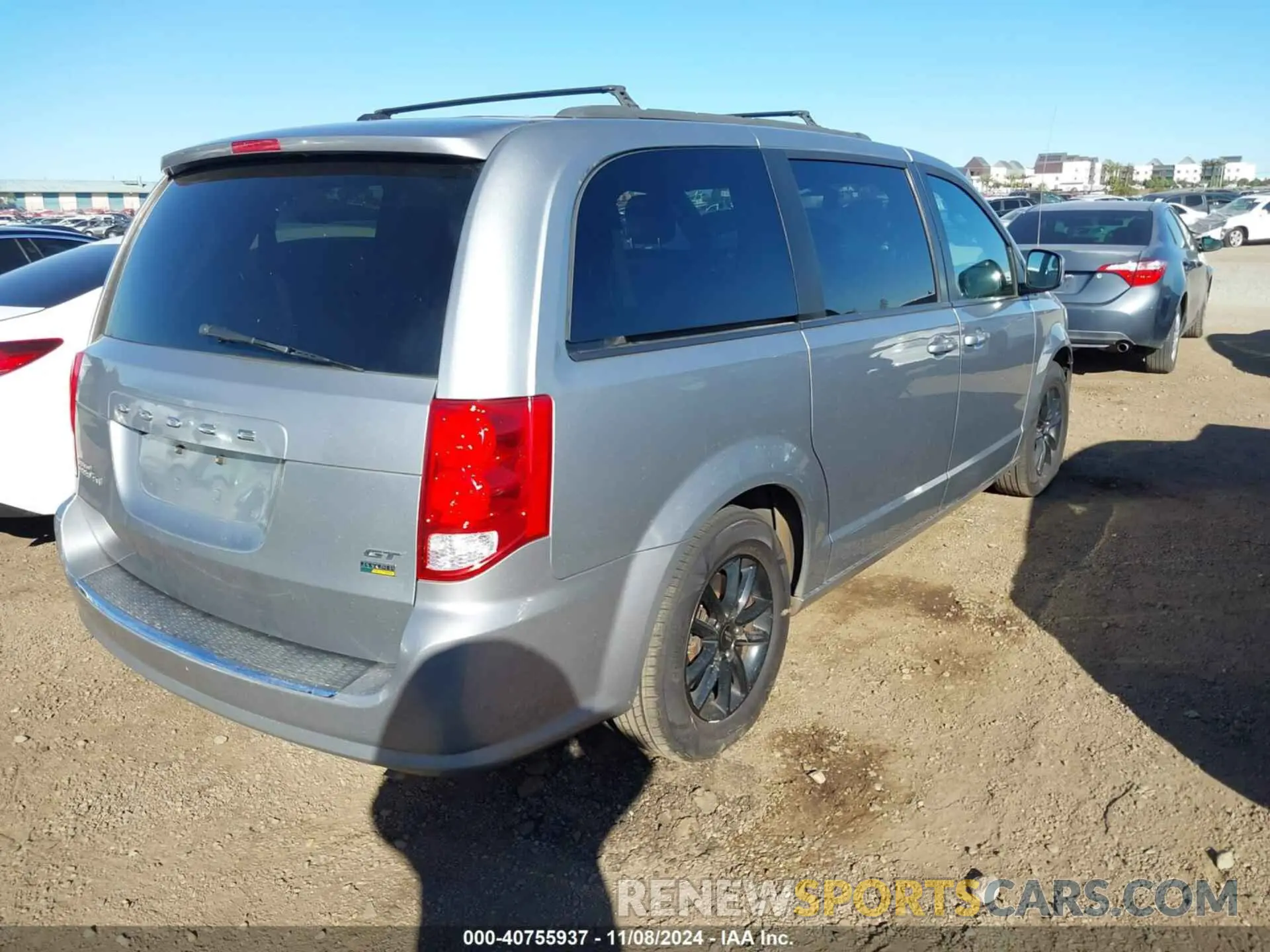 4 fotografías del automóvil dañado 2C4RDGEG1KR784109 DODGE GRAND CARAVAN 2019