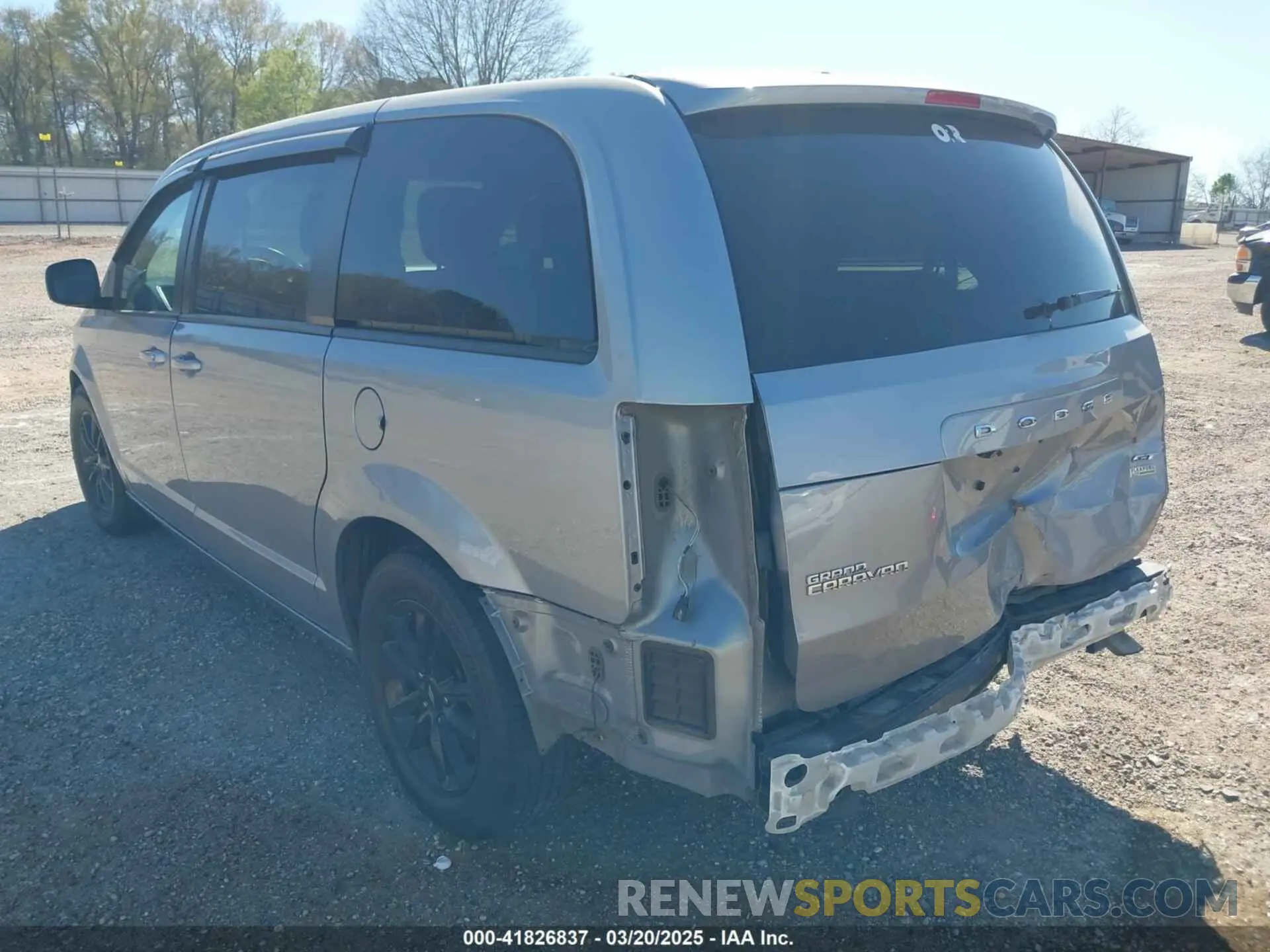 3 fotografías del automóvil dañado 2C4RDGEG2KR760353 DODGE GRAND CARAVAN 2019