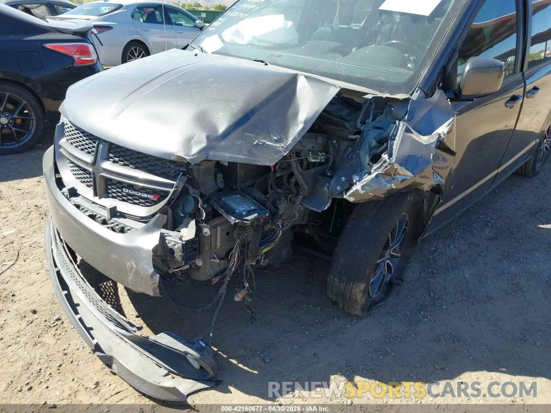 6 fotografías del automóvil dañado 2C4RDGEG3KR533947 DODGE GRAND CARAVAN 2019