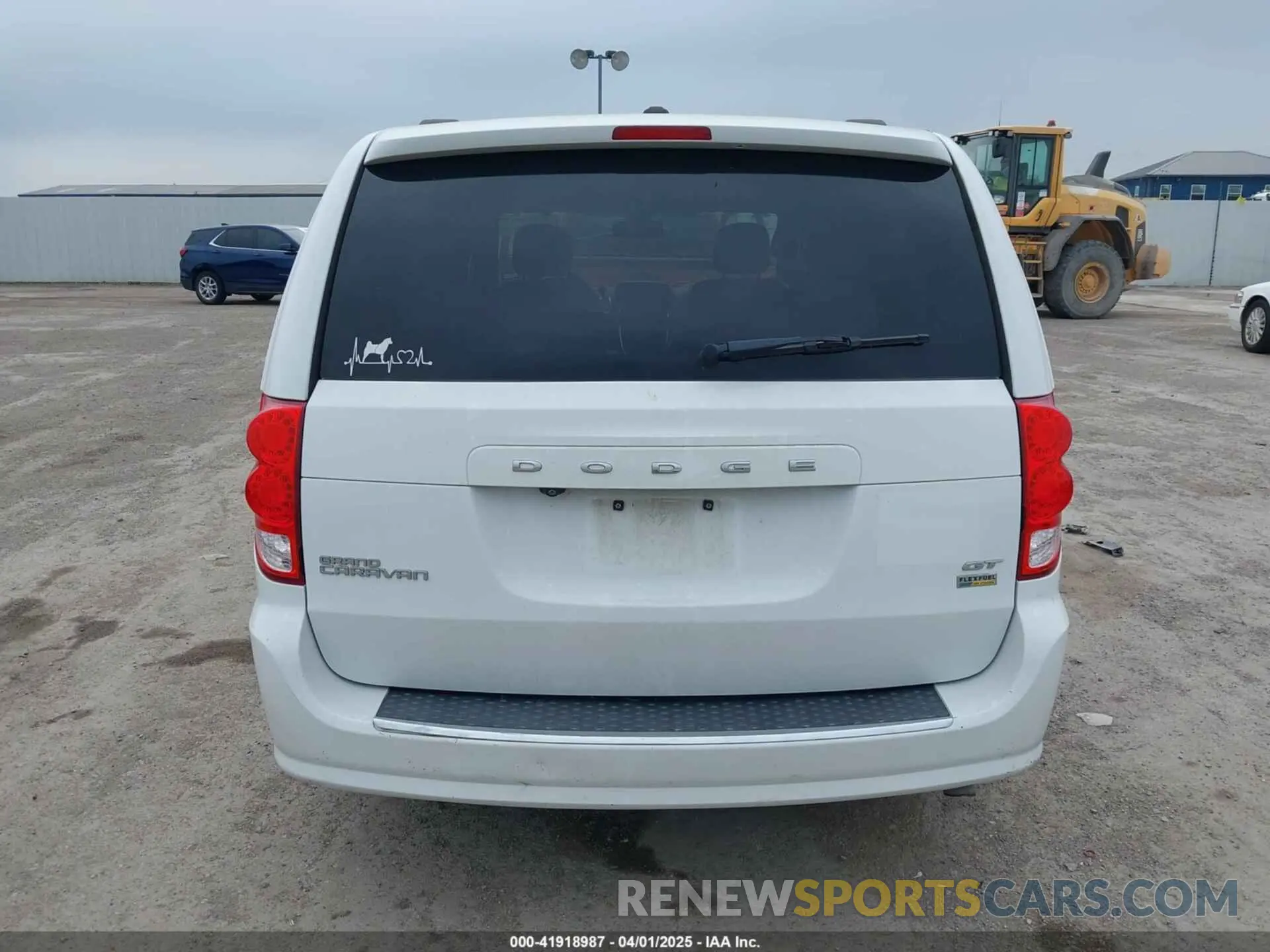 16 fotografías del automóvil dañado 2C4RDGEG3KR736305 DODGE GRAND CARAVAN 2019