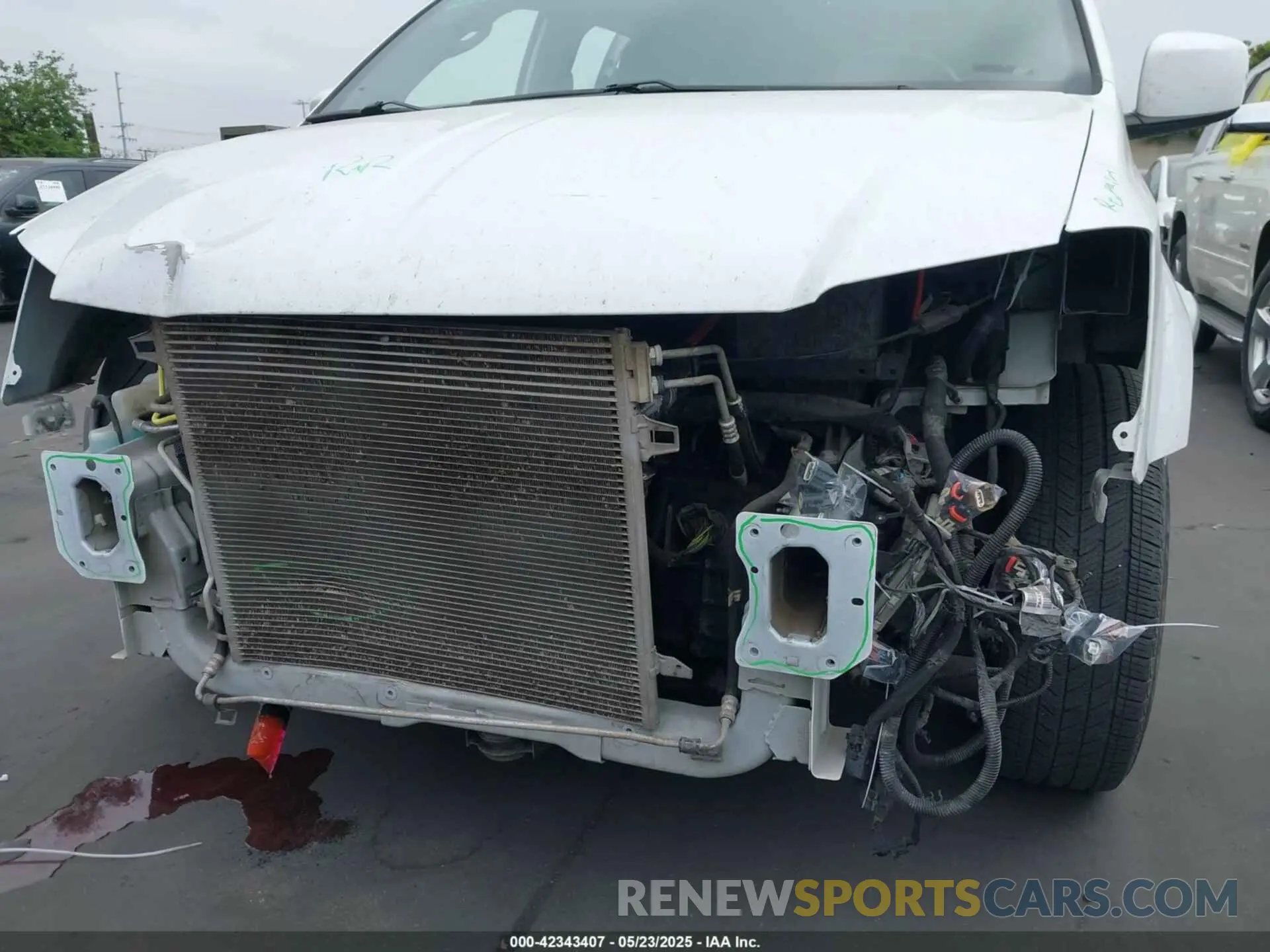 19 fotografías del automóvil dañado 2C4RDGEG4KR535352 DODGE GRAND CARAVAN 2019