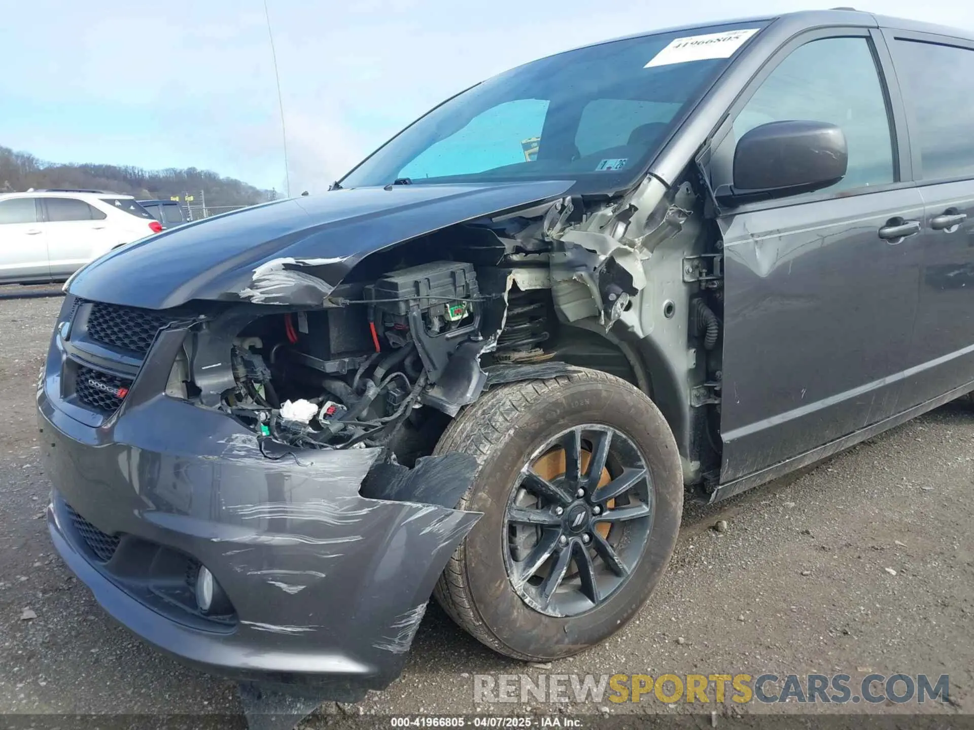 6 fotografías del automóvil dañado 2C4RDGEG4KR739780 DODGE GRAND CARAVAN 2019