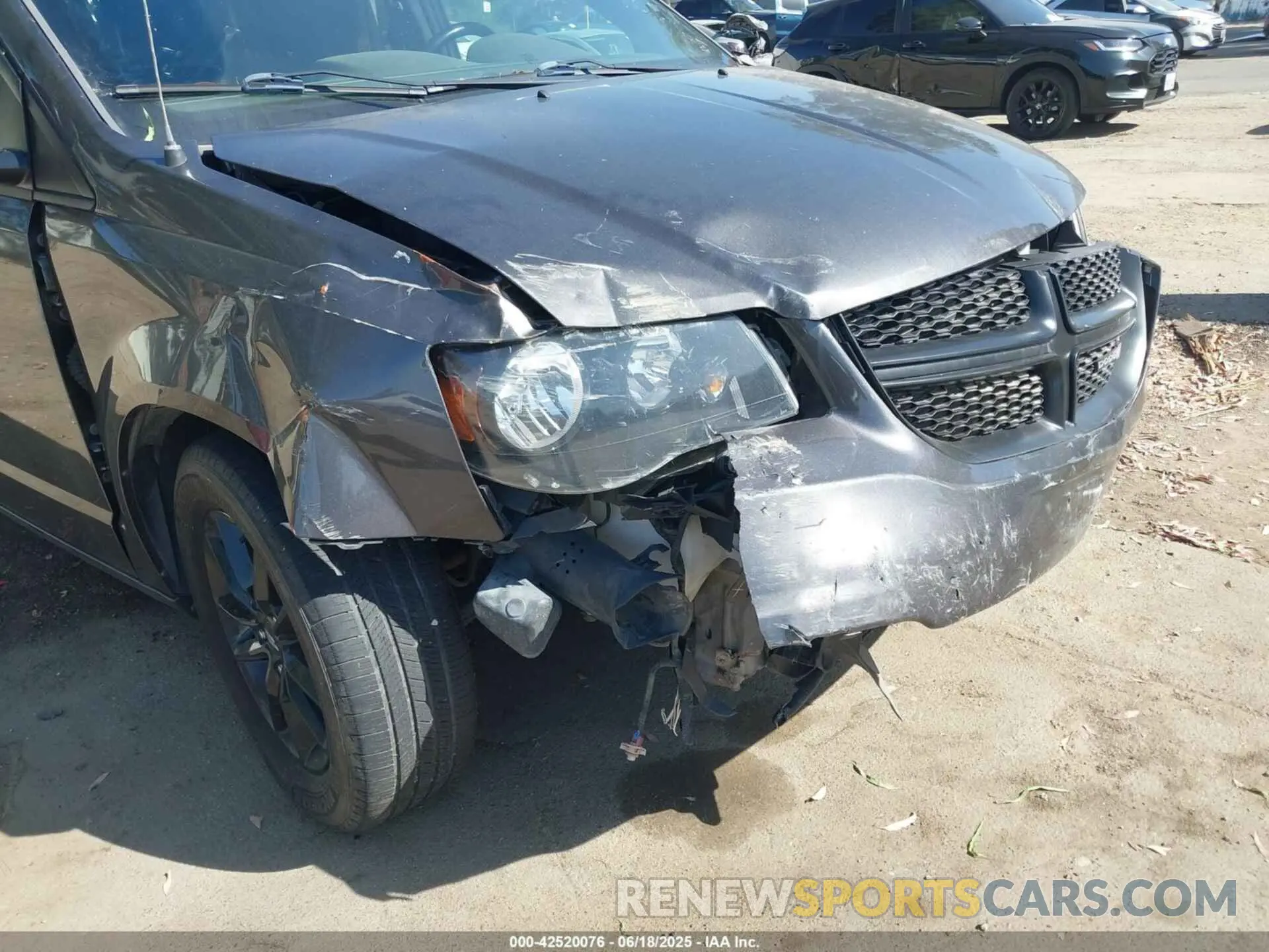 18 fotografías del automóvil dañado 2C4RDGEG4KR750844 DODGE GRAND CARAVAN 2019