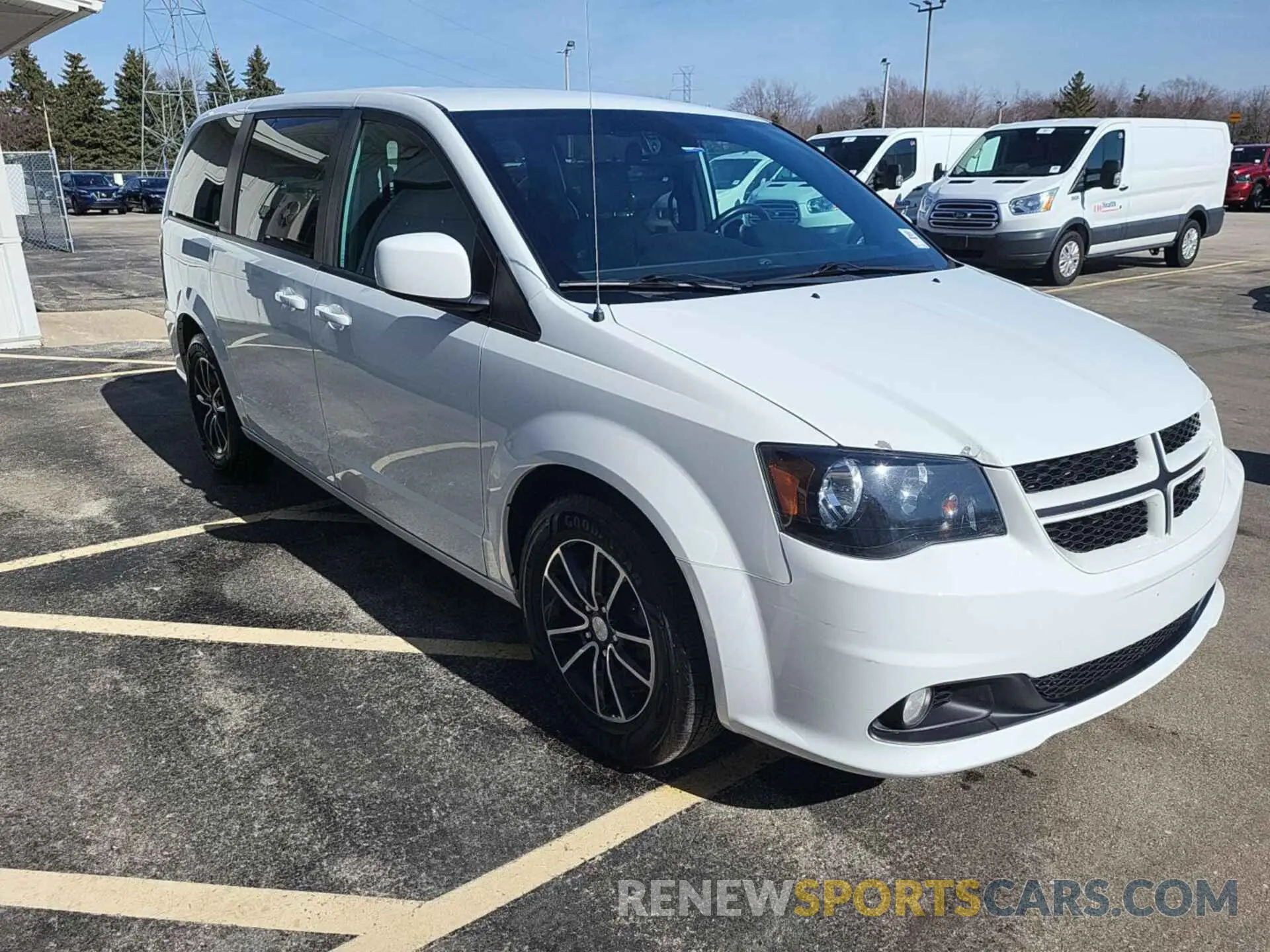 16 fotografías del automóvil dañado 2C4RDGEG5KR600371 DODGE GRAND CARAVAN 2019