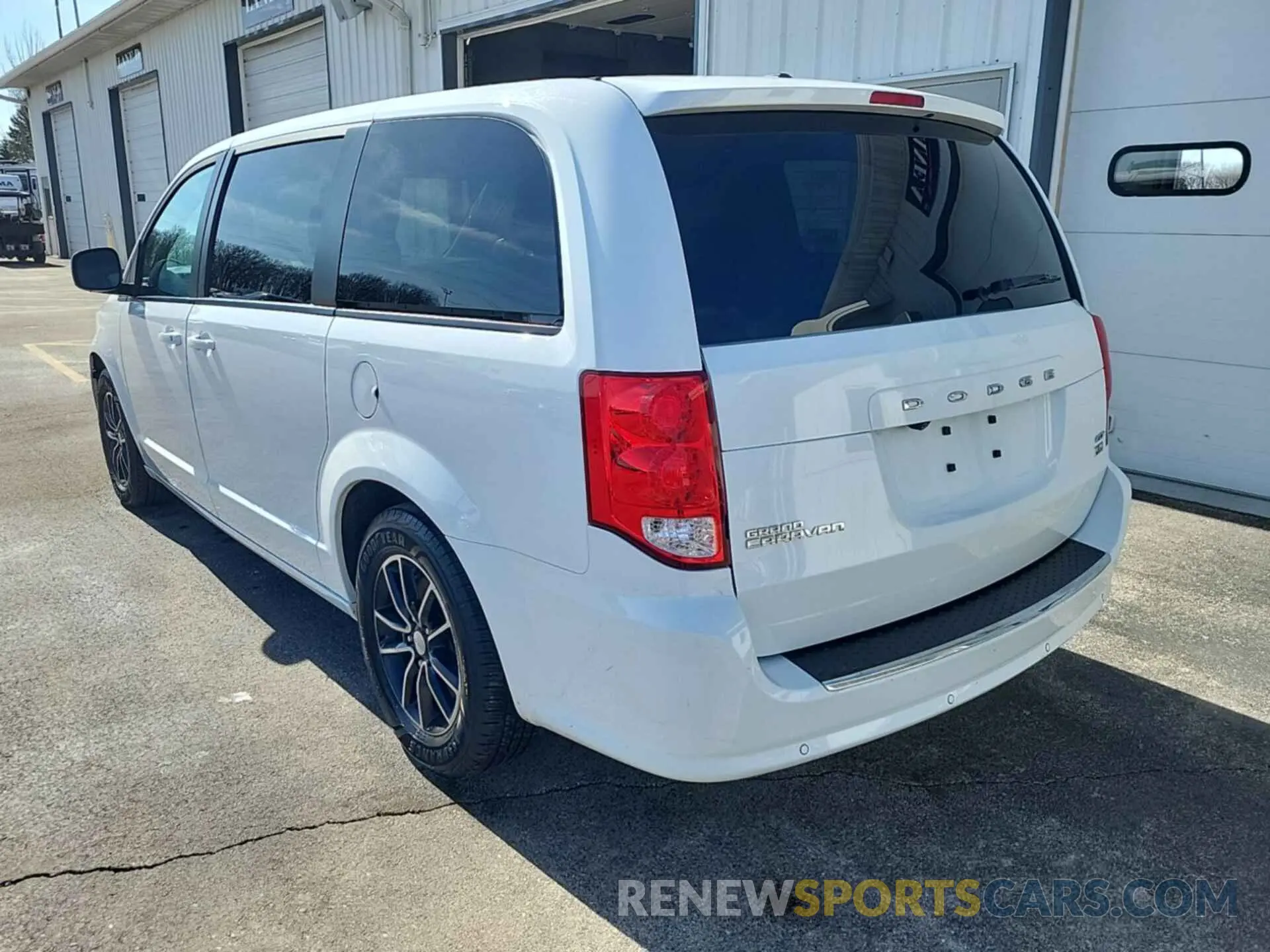 7 fotografías del automóvil dañado 2C4RDGEG5KR600371 DODGE GRAND CARAVAN 2019