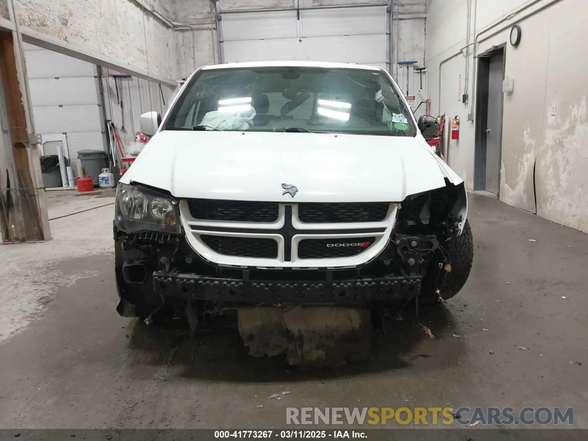 12 fotografías del automóvil dañado 2C4RDGEG7KR648549 DODGE GRAND CARAVAN 2019