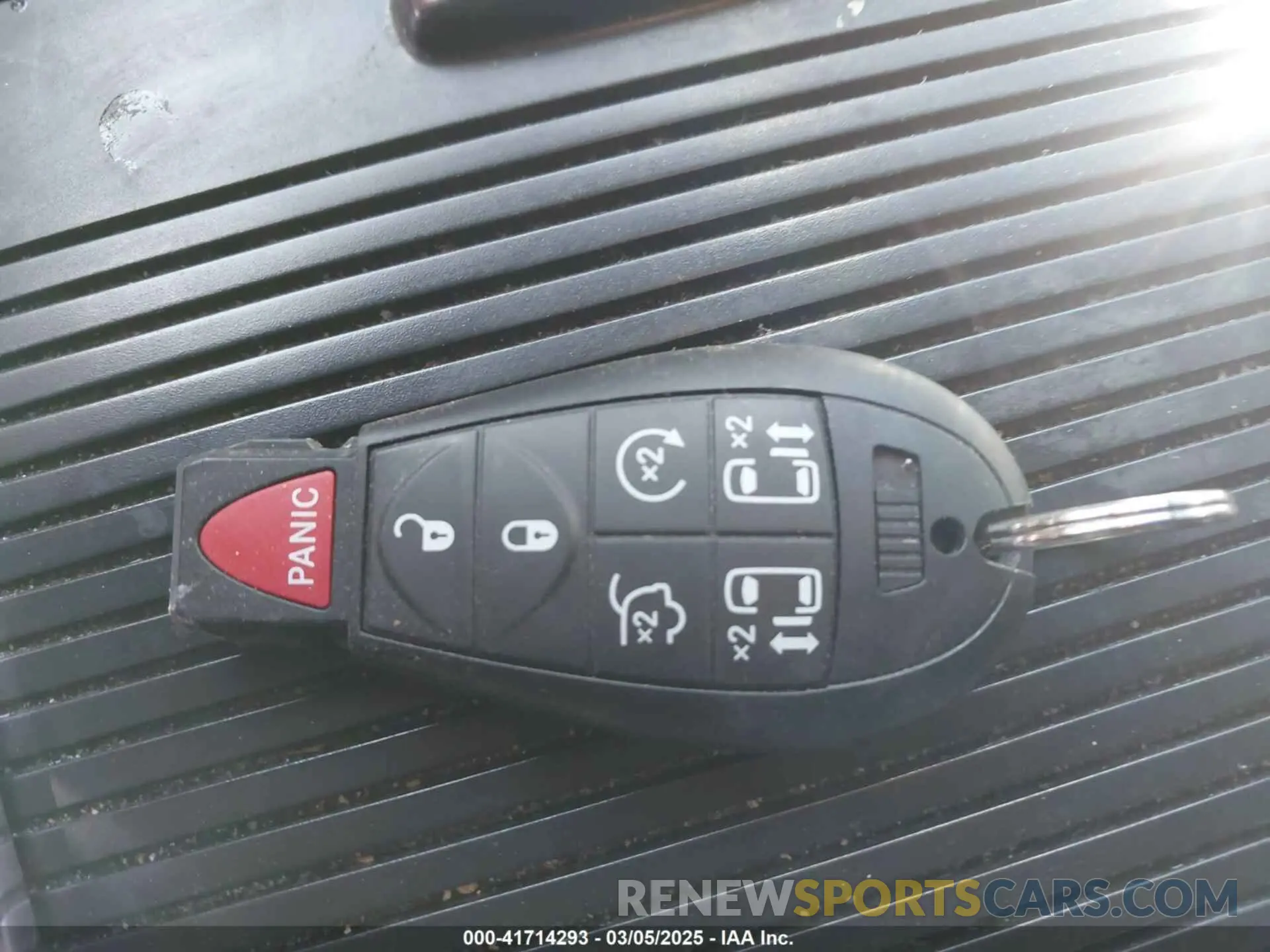 11 fotografías del automóvil dañado 2C4RDGEG7KR675279 DODGE GRAND CARAVAN 2019