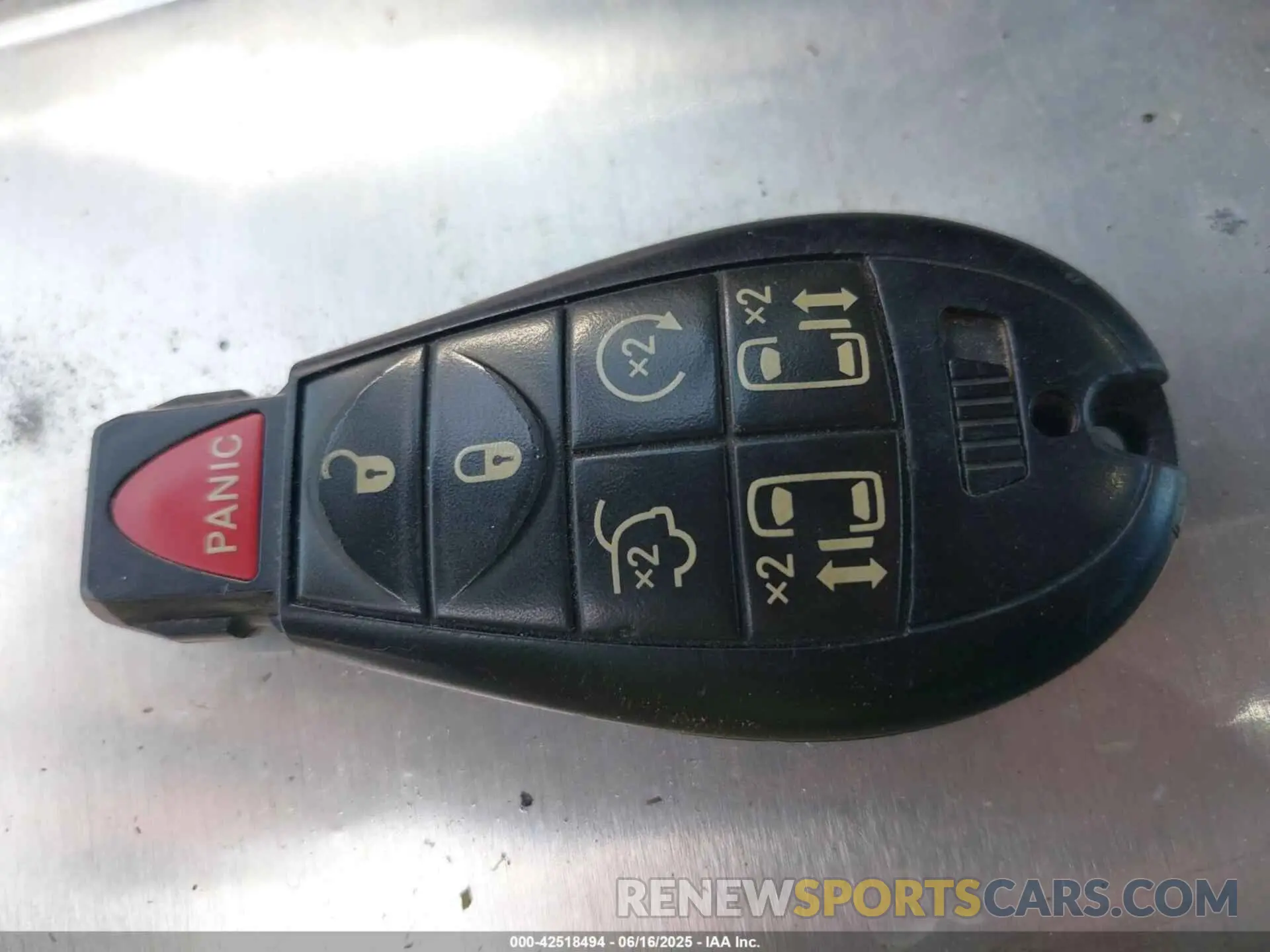 11 fotografías del automóvil dañado 2C4RDGEG8KR682225 DODGE GRAND CARAVAN 2019