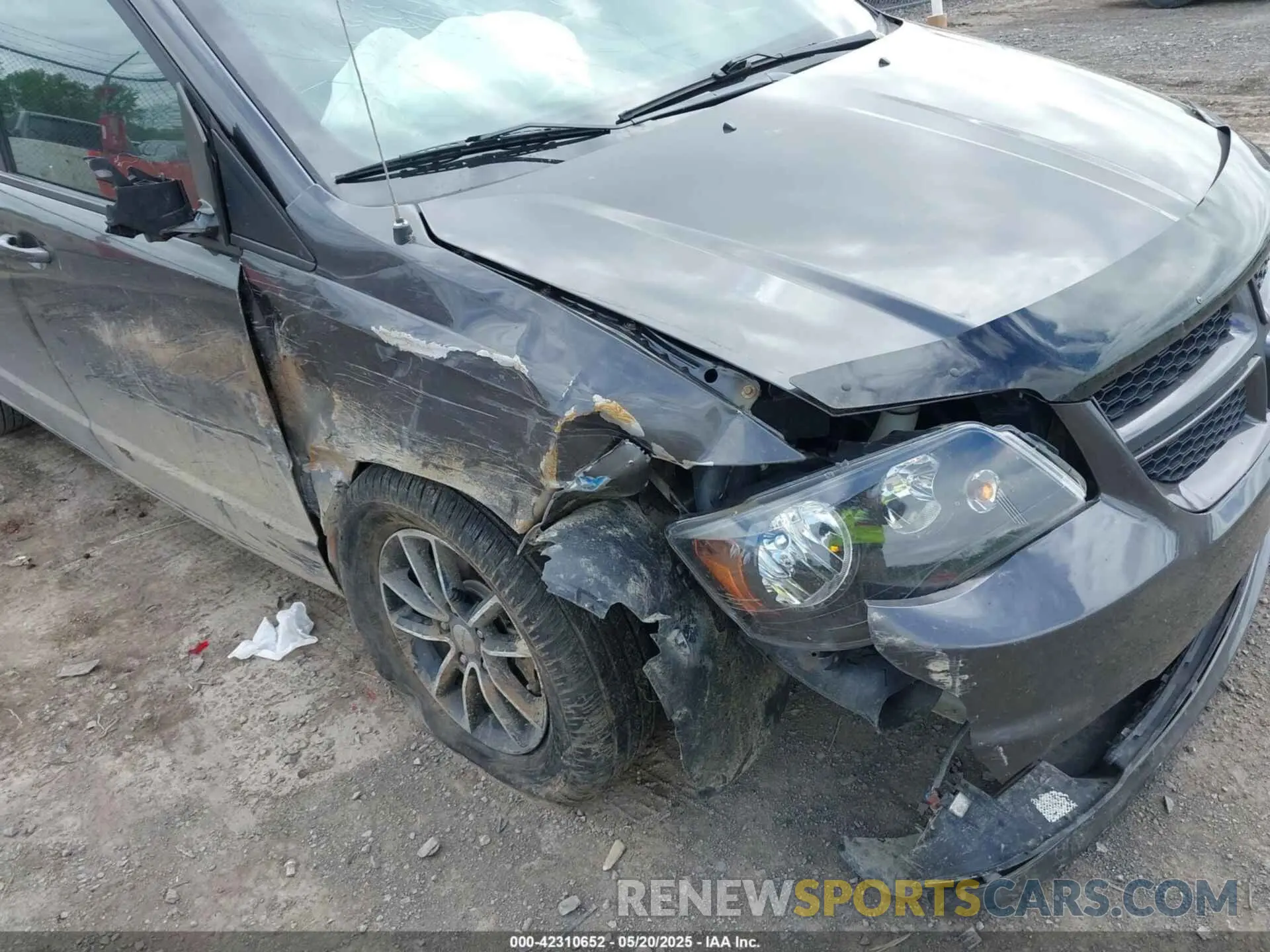 6 fotografías del automóvil dañado 2C4RDGEG9KR512035 DODGE GRAND CARAVAN 2019