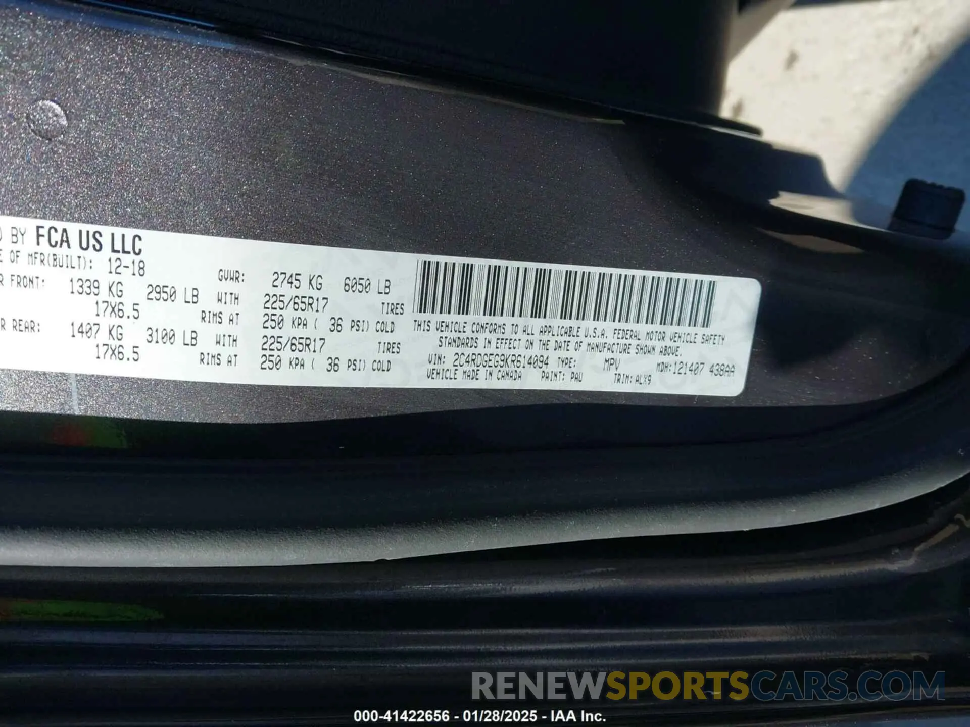9 fotografías del automóvil dañado 2C4RDGEG9KR614094 DODGE GRAND CARAVAN 2019